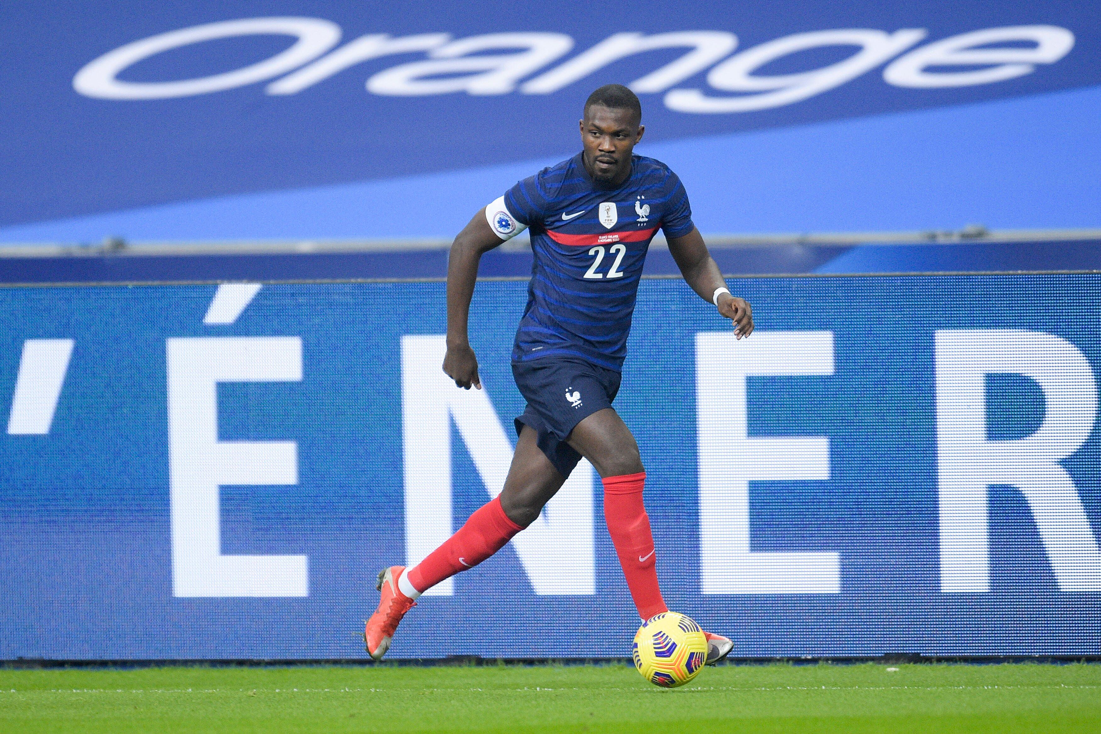 Marcus Thuram im Trikot der Équipe Tricolore“. Der Stürmer von Borussia Mönchengladbach gab am Mittwochabend gegen Finnland in Paris sein Länderspiel-Debüt.