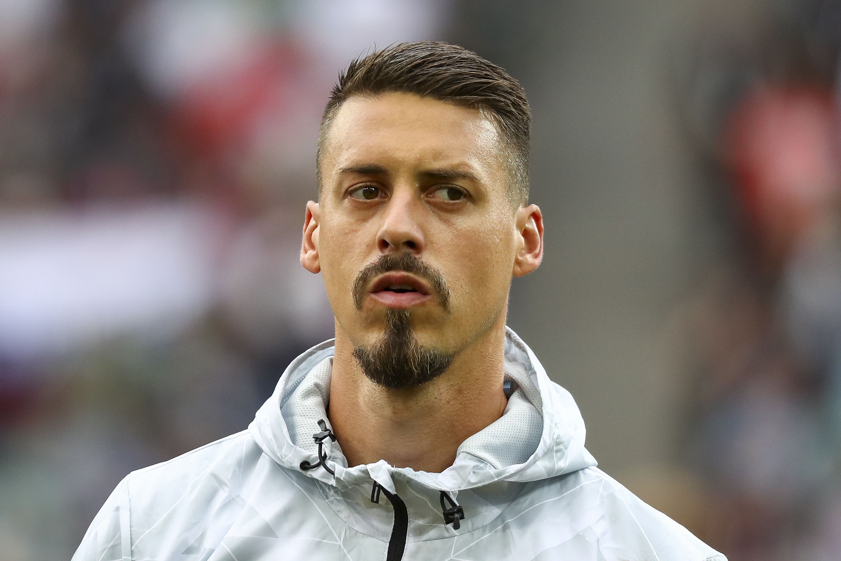 Sandro Wagner beim Confed-Cup in Russland guckt skeptisch.