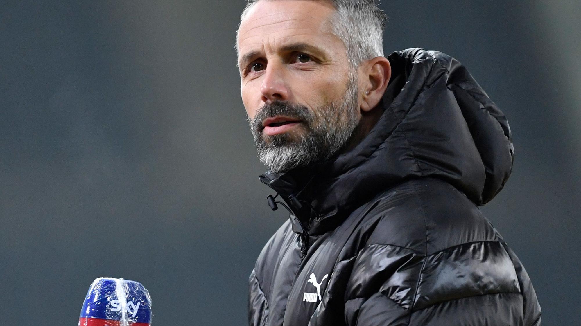 VfL-Trainer Marco Rose im Gespräch mit Sky vor dem Spiel gegen Schalke 04.