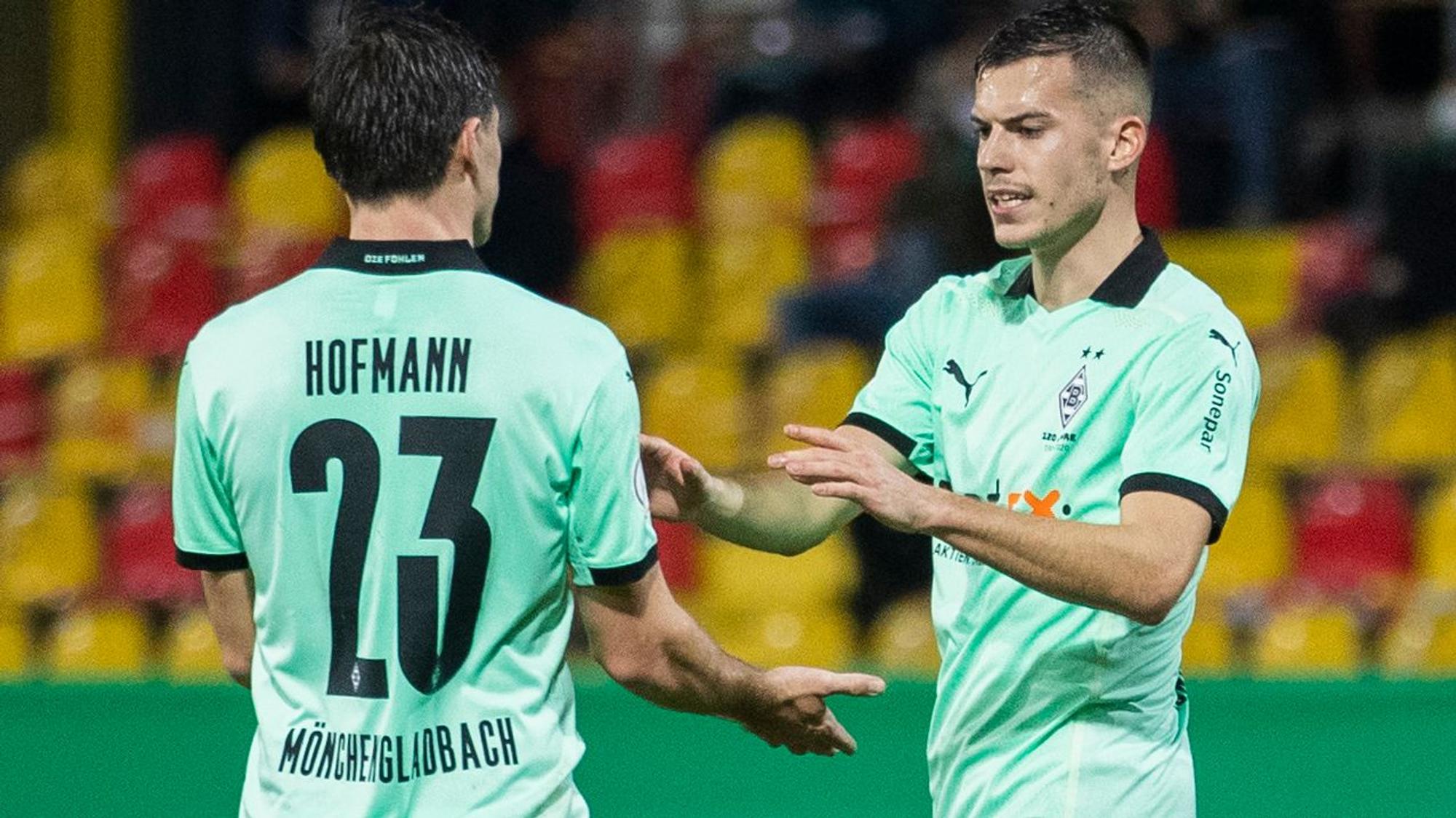 László Bénes beim Jubel nach seinem Tor zum 2:0 gegen die SV Elversberg am 22. Dezember 2020.