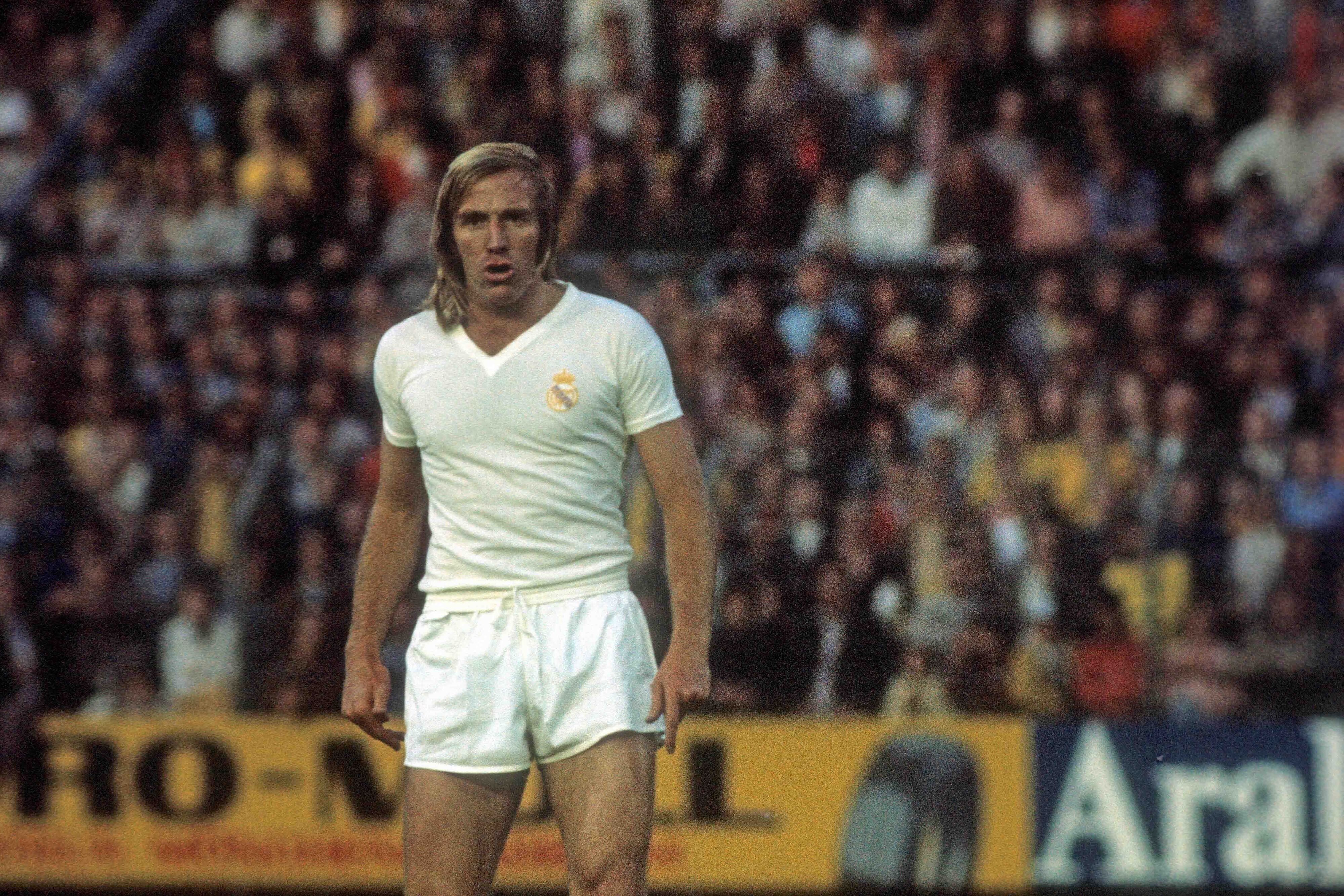 Mittelfeldstar Günter Netzer im Jahre 1973 im Trikot des spanischen Ausnahme-Klubs Real Madrid.