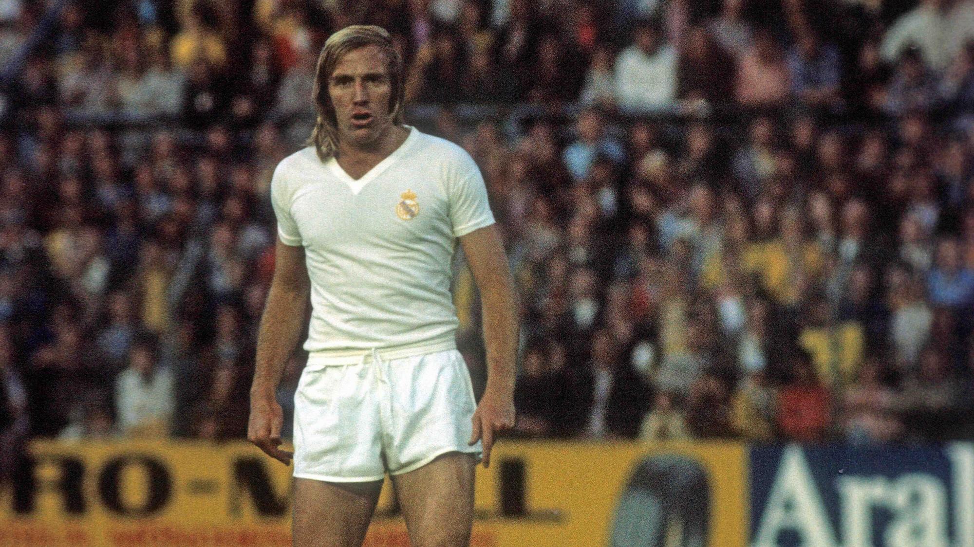 Mittelfeldstar Günter Netzer im Jahre 1973 im Trikot des spanischen Ausnahme-Klubs Real Madrid.