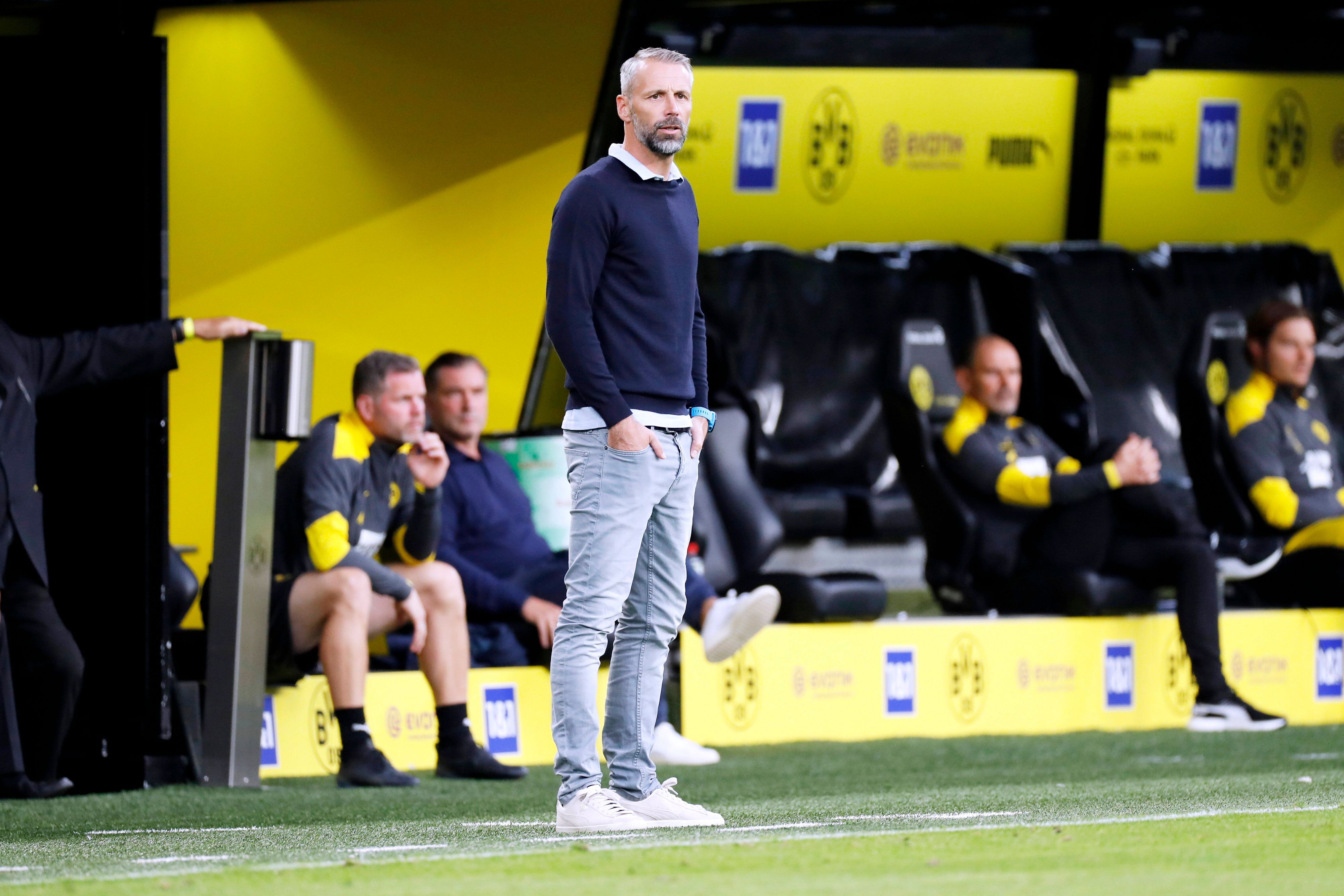 Borussia Mönchengladbachs Trainer Marco Rose an der Seitenlinie beim Auswärtsspiel in Dortmund.