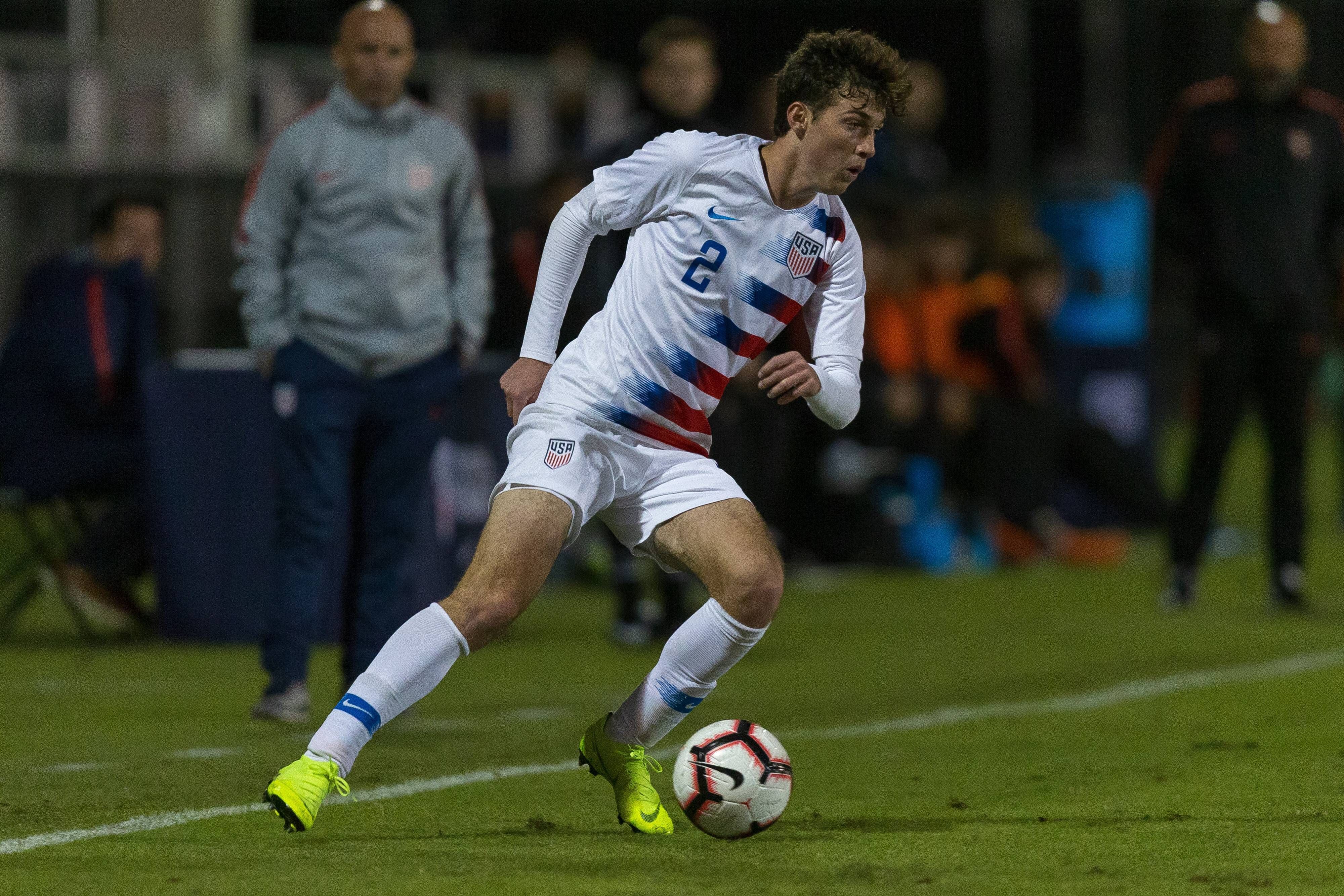 Joe Scally im Spiel der US-Amerikanischen U17-Nationalmannschaft.