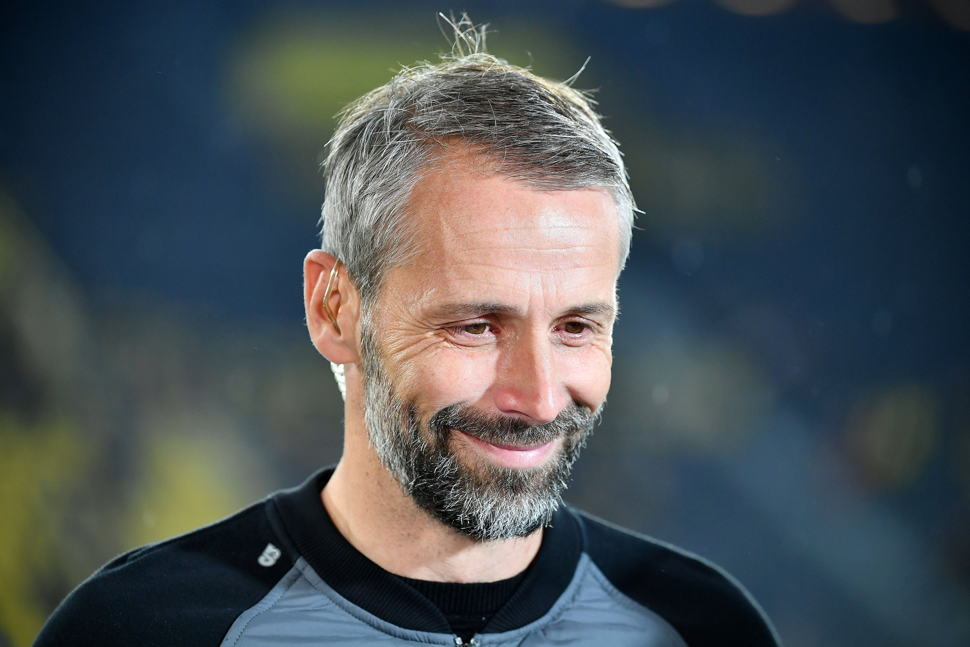 Borussia Mönchengladbachs Trainer Marco Rose lacht.