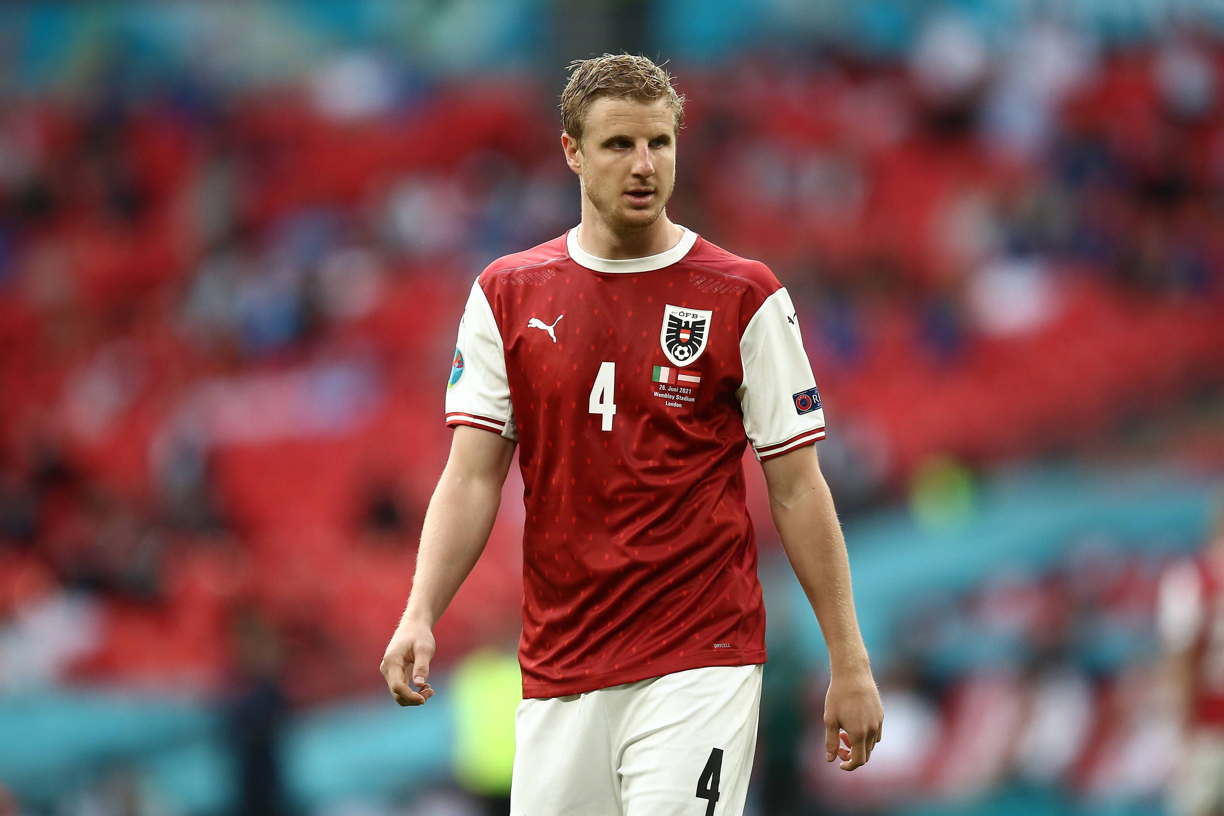 Martin Hinteregger, hier beim EM-Achtelfinale zwischen Österreich und Italien am 26. Juni 2021 in London schaut ernst.