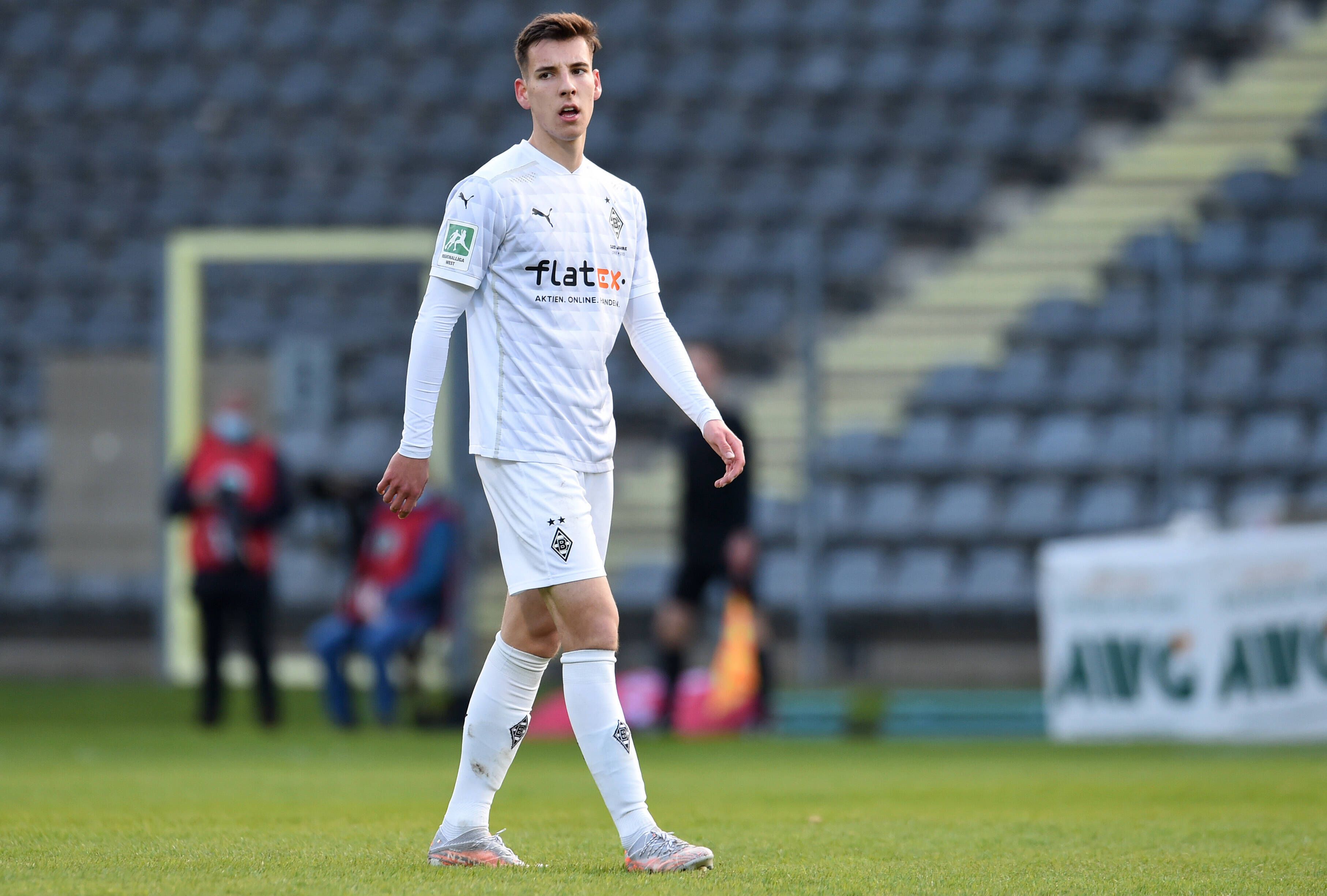 Conor Noß von Borussia Mönchengladbach schaut angefressen beim Regionalliga West-Duell mit dem Wuppertaler SV am 14. April 2021.