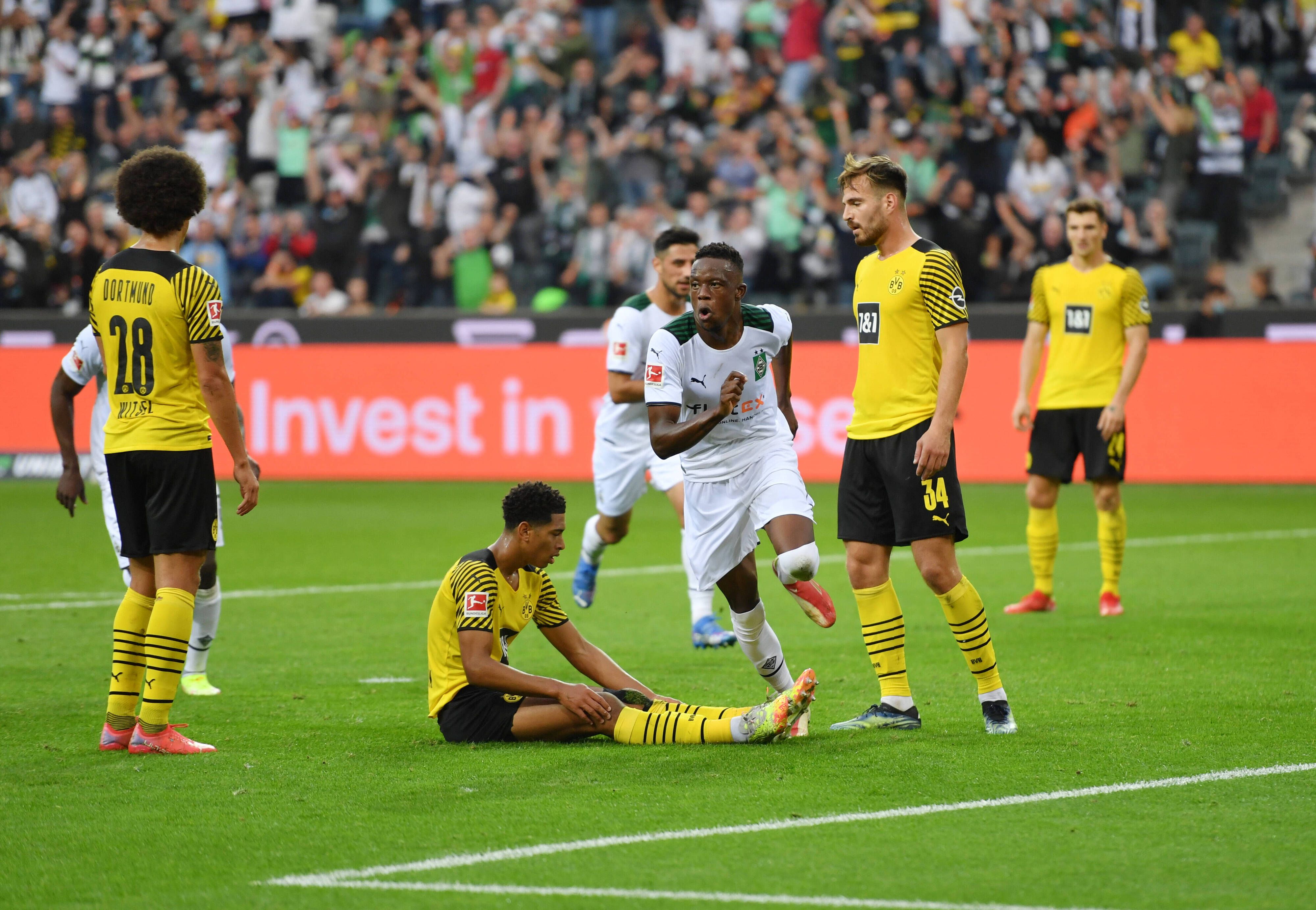 Denis Zakaria von Borussia Mönchengladbach, brachte Gladbach 1:0 gegen den BVB am 25. September 2021 in Führung.