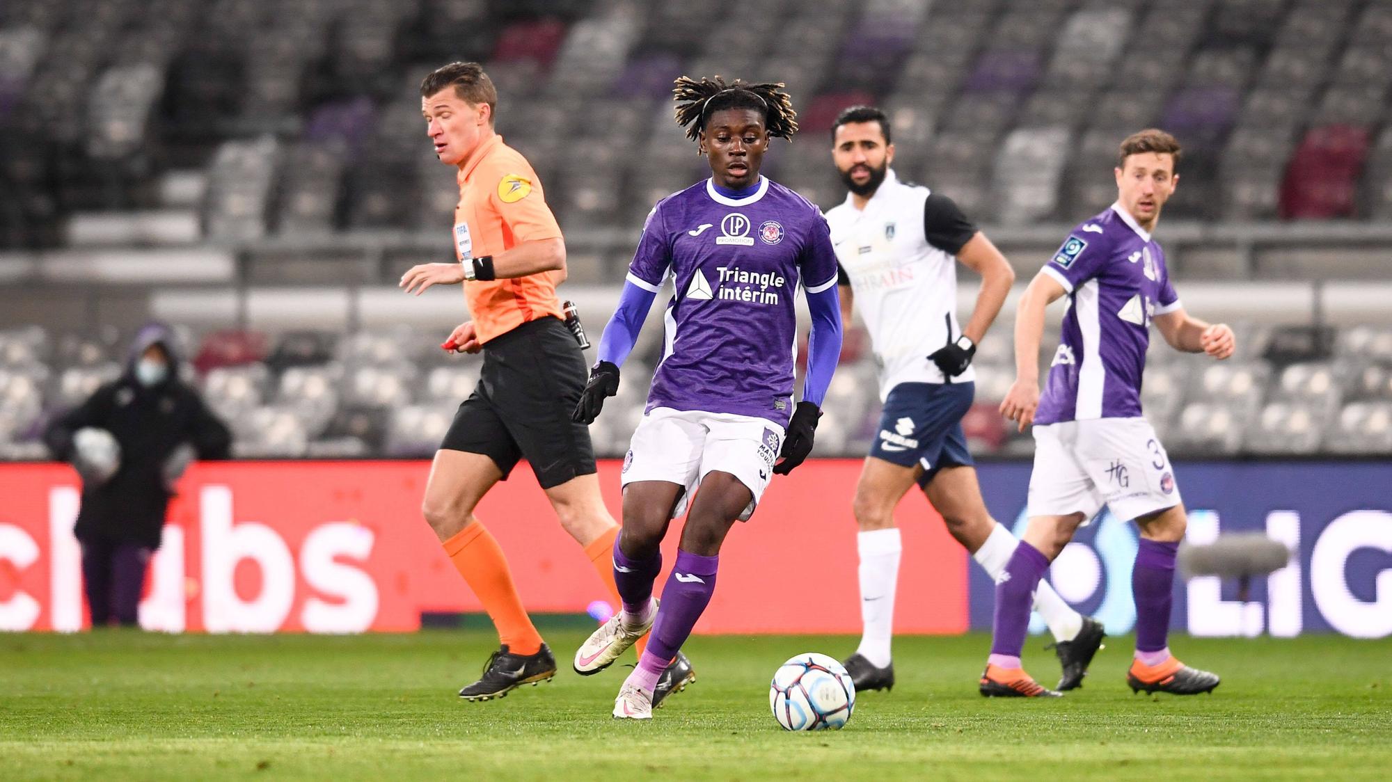 Mittelfeldspieler Kouadio Koné vom FC Toulouse, hier im Spiel gegen Paris FC am 5. Januar 2021, steht vor einem Wechsel zu Borussia Mönchengladbach