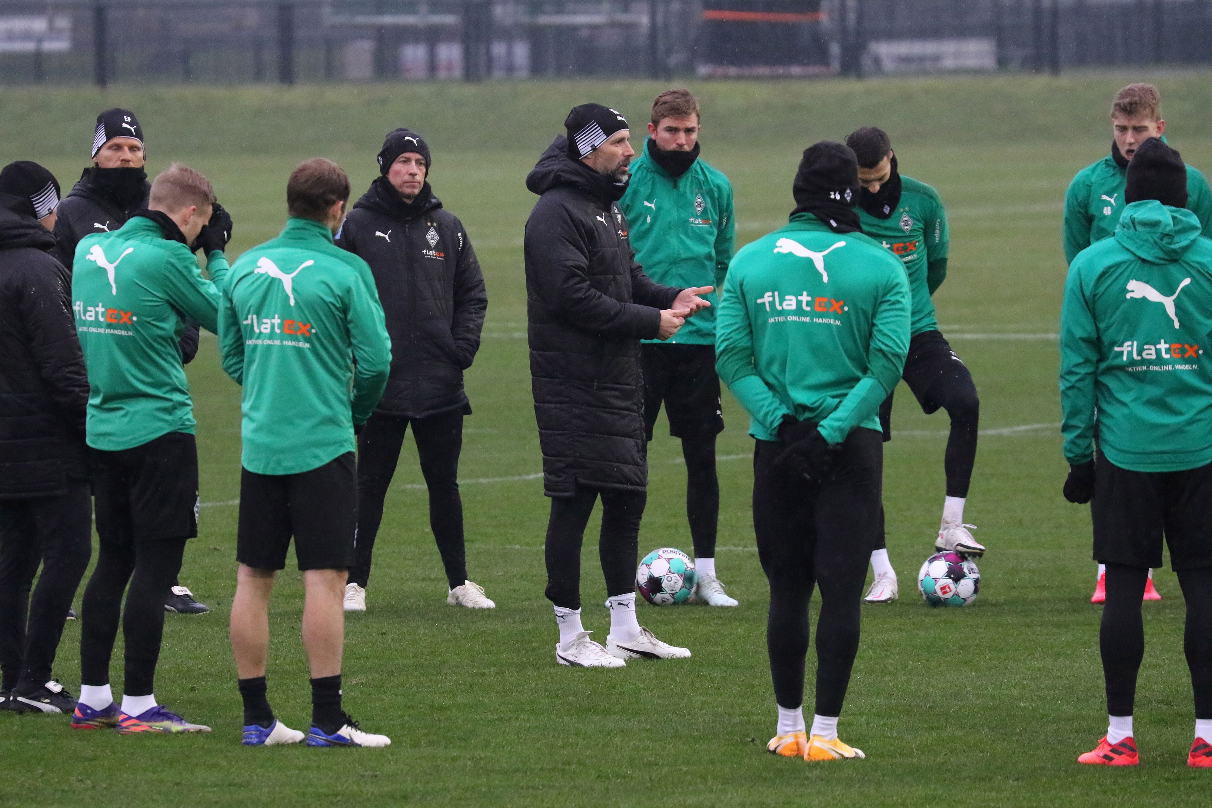 Borussias Spieler, hier beim Training am 5. Januar, bekommen am Montag einen Tag frei.