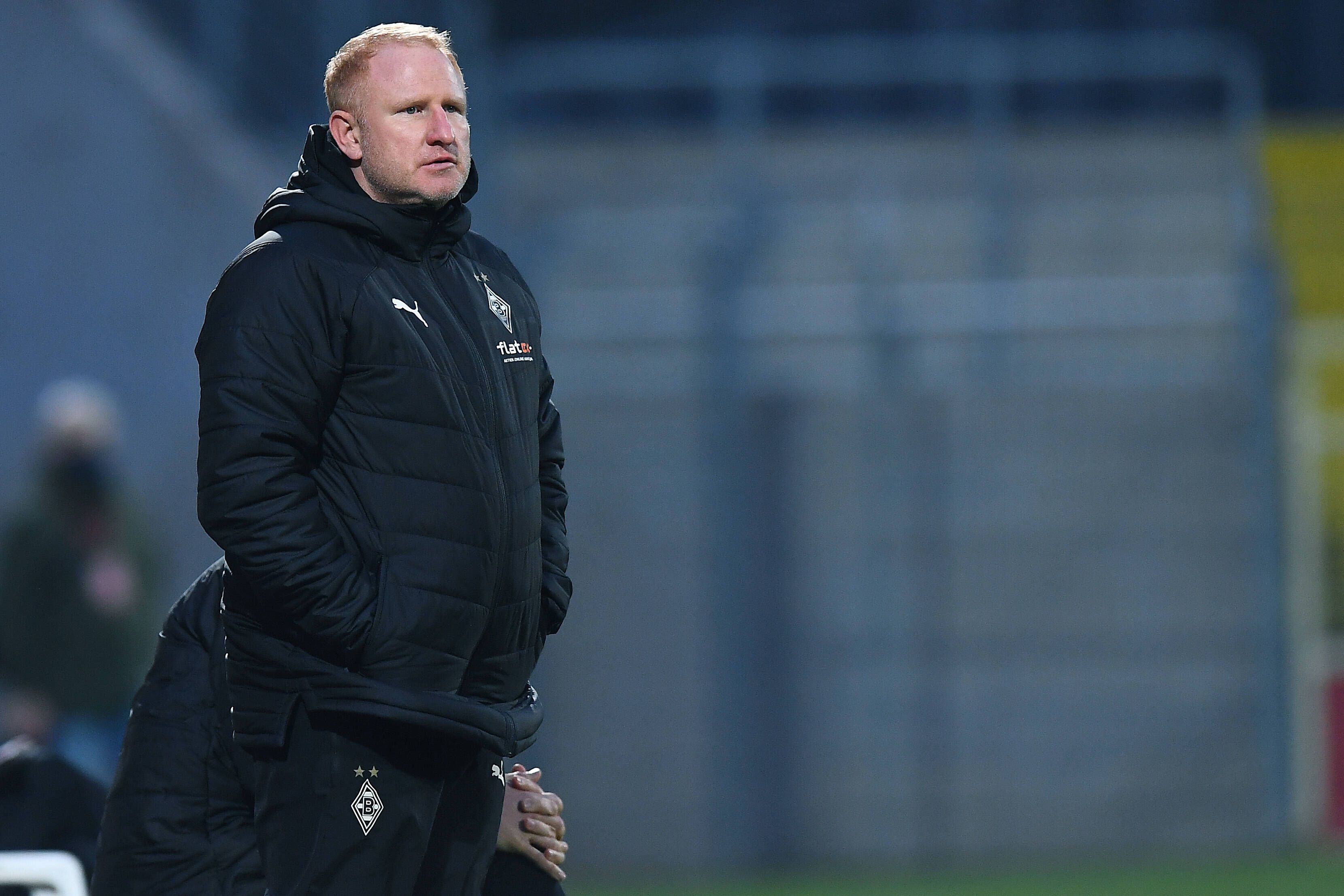 Borussias U23-Trainer Heiko Vogel beim Regionalliga-Match Düsseldorf II am 25.11.2020 im Paul-Janes-Stadion.