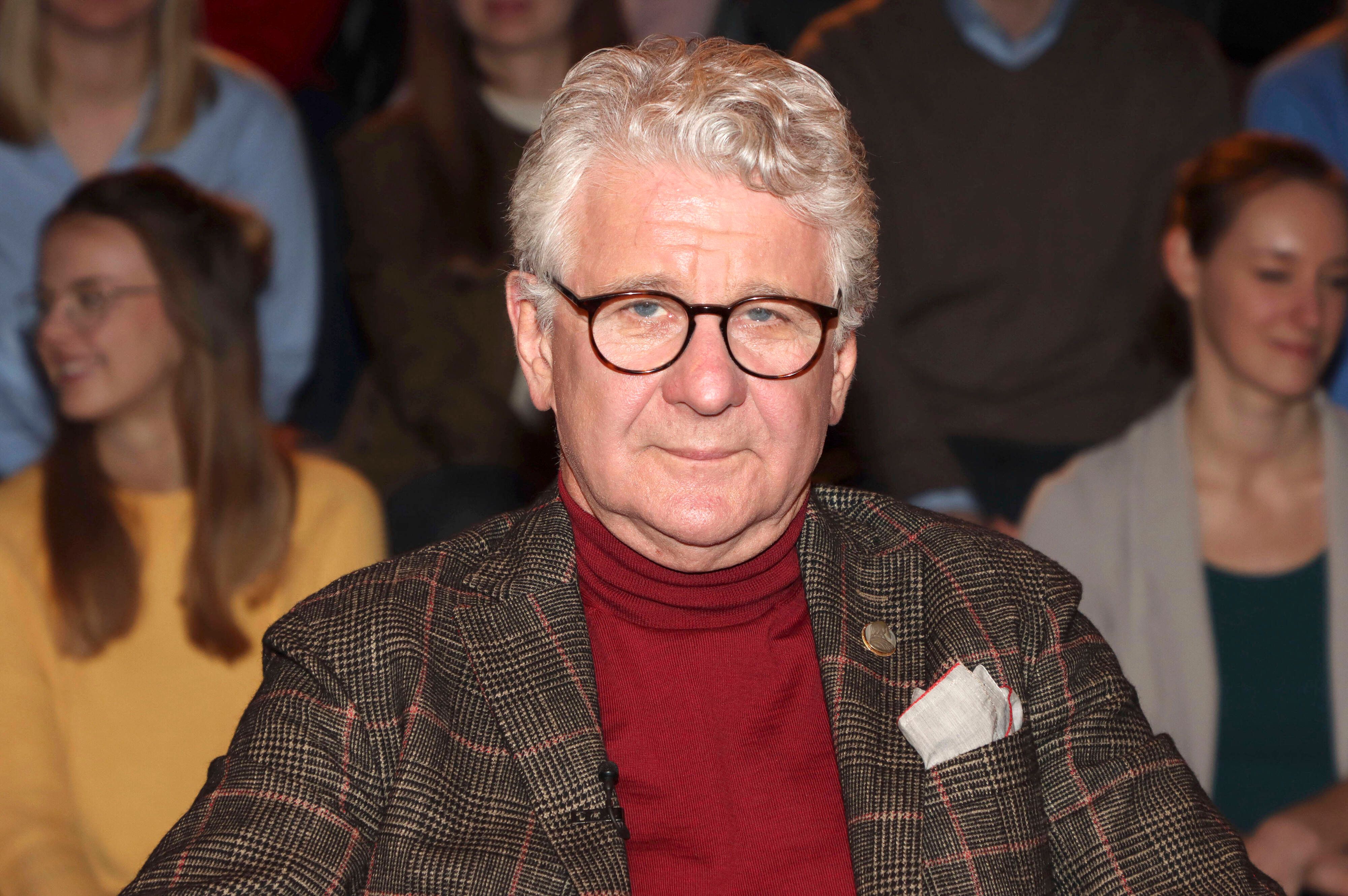 Marcel Reif bei der Aufzeichnung der ZDF-Talkshow Markus Lanz im Fernsehmacher Studio auf dem Phoenixhof in Hamburg am 18.02.2020.
