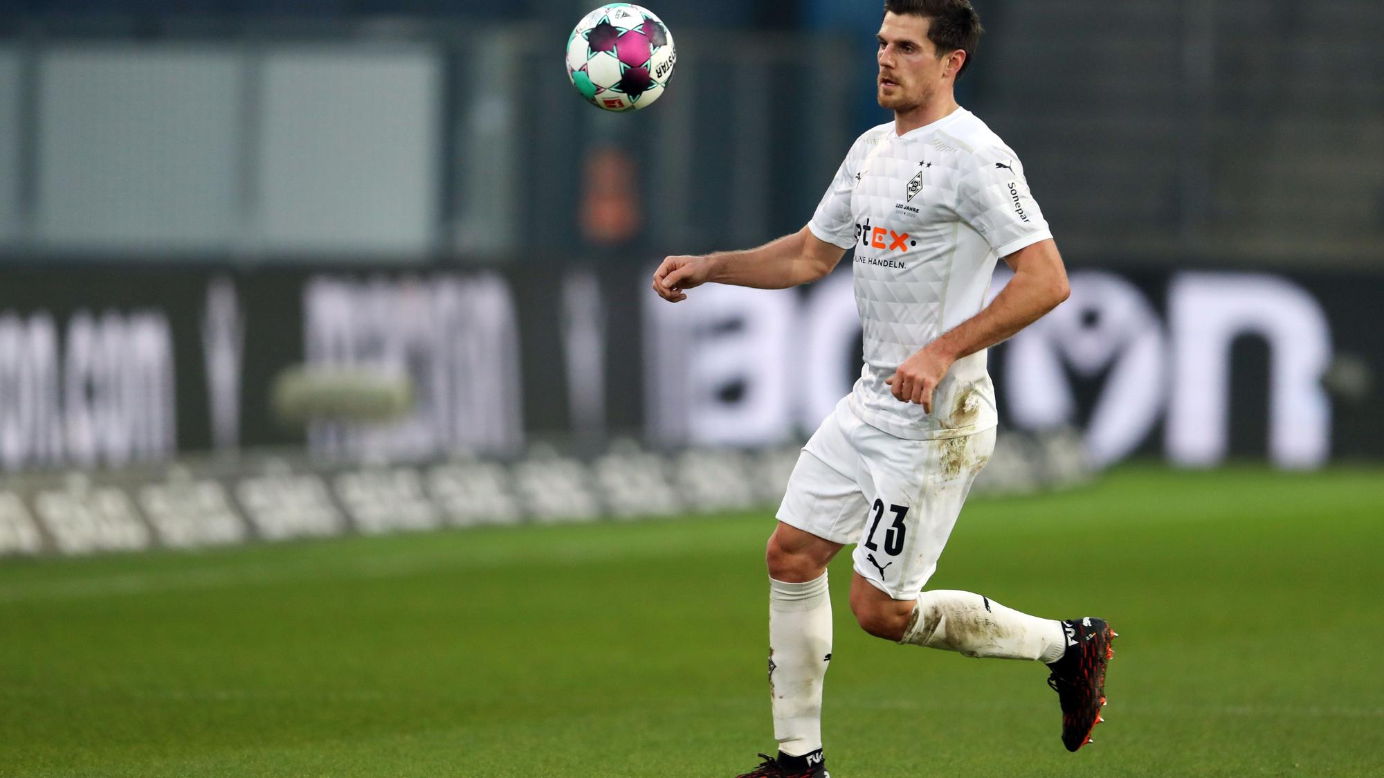 Bei Borussias Auswärtsspiel in Bielefeld am 2.1.21 spielte Jonas Hofmann erstmals seit seiner Oberschenkelverletzung wieder über 90 Minuten.