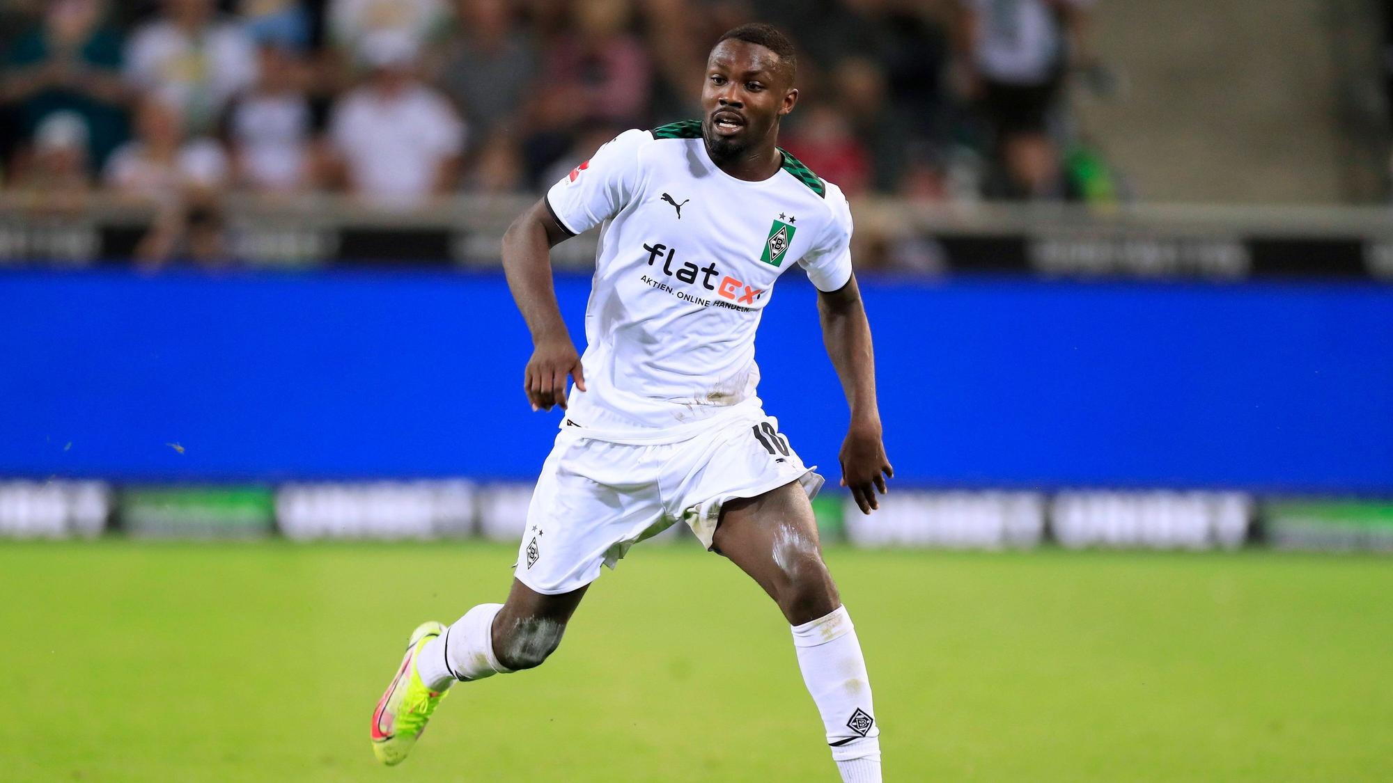 Borussias Marcus Thuram, hier beim Bundesliga-Spiel gegen Bayern München am 13. August 2021, könnte gegen den Rekordmeister in der zweiten Pokalrunde sein Comeback geben.