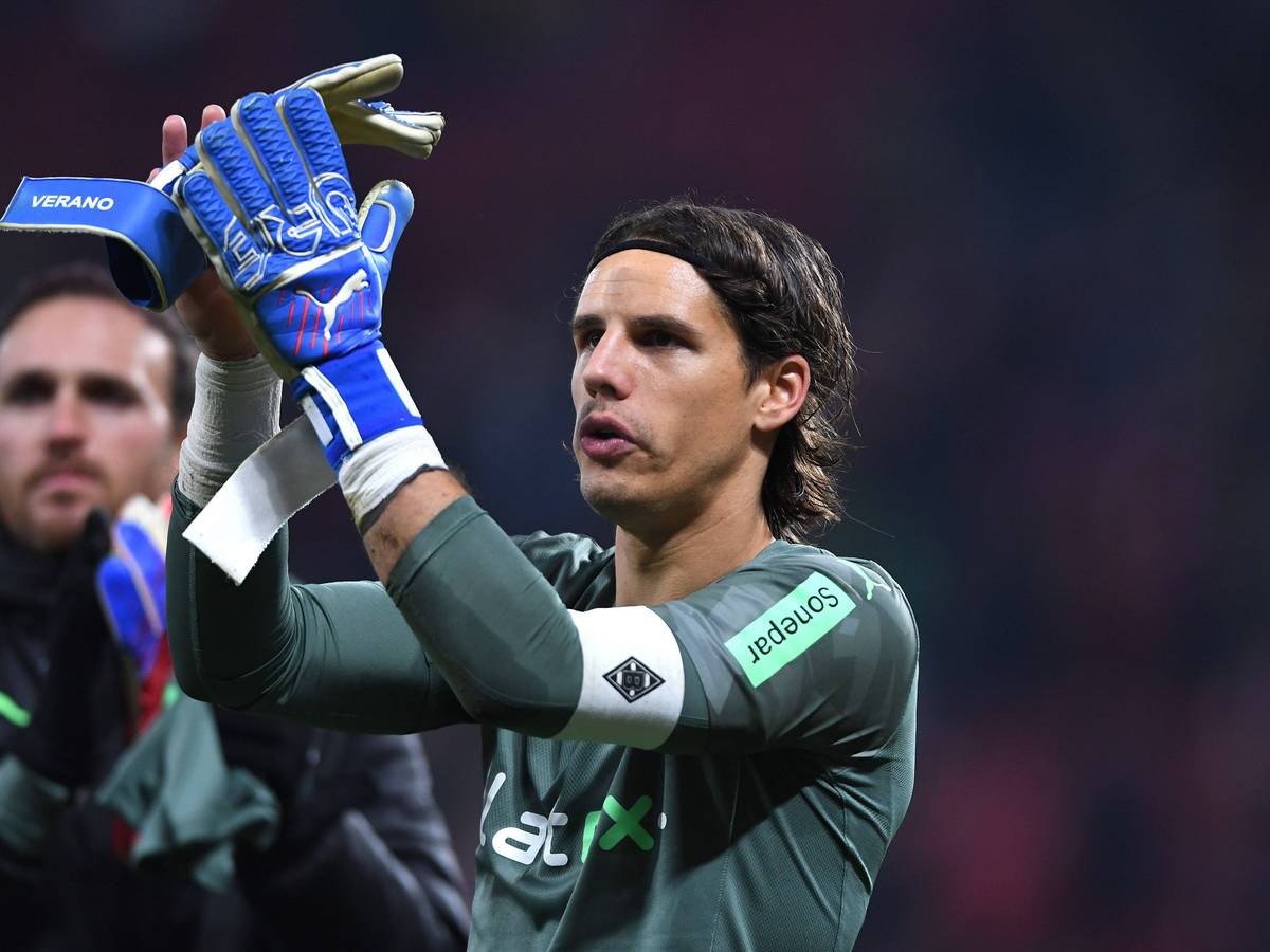 Keeper Yann Sommer applaudierte dennoch nach dem Spiel den mitgereisten Fans.