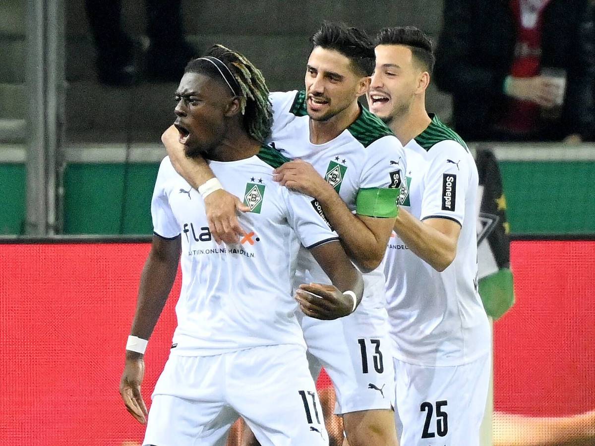 Moenchengladbach, Borussia Park, 27.10.21, GER, Herren, DFB-Pokal, Borussia Moenchengladbach - FC Bayern Muenchen Bild: Kouadio Kone Gladbach jubelt nach seinem Tor zum 1:0