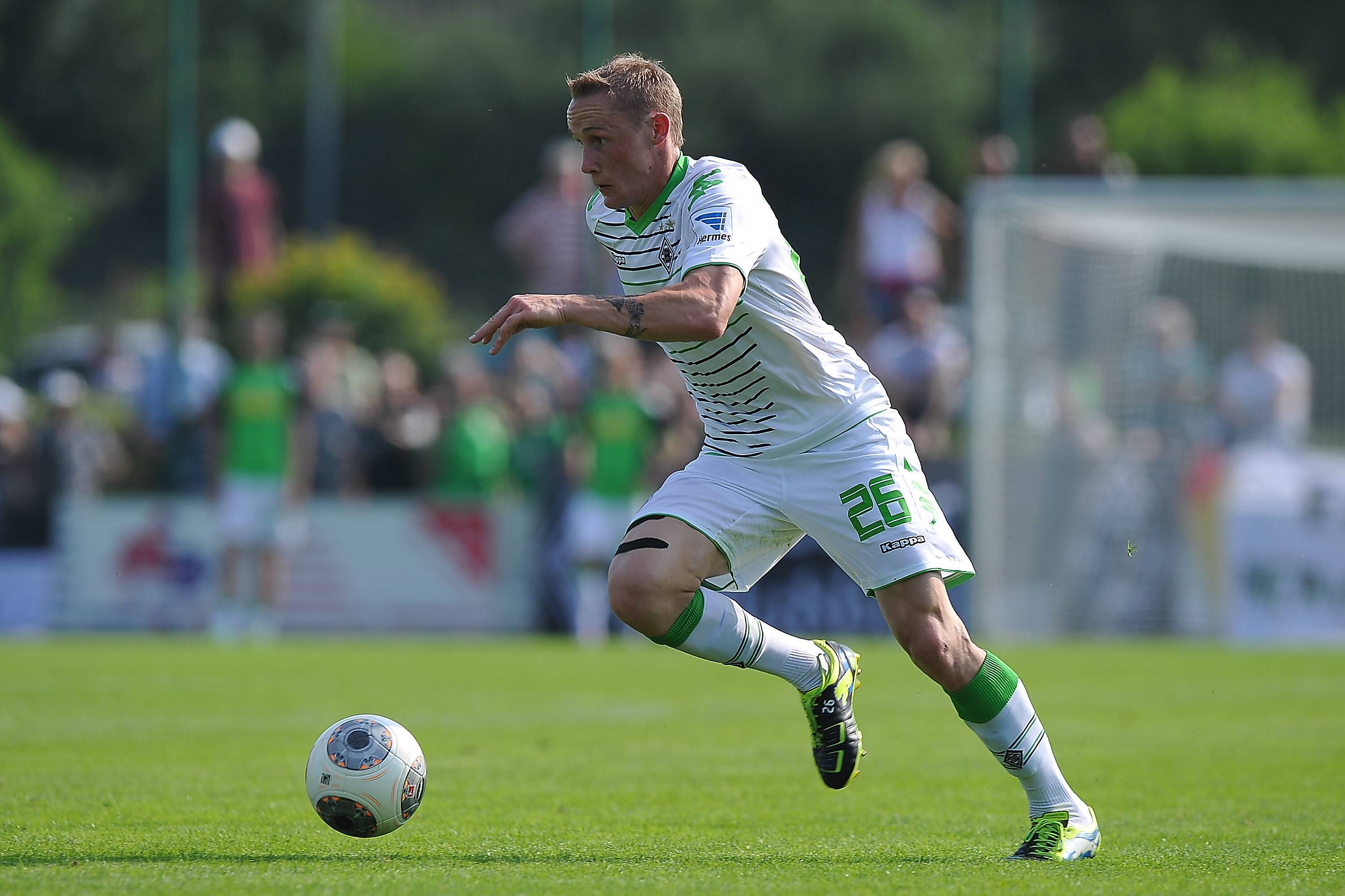 Sven Michel bei einem Testspiel von Borussia Mönchengladbach gegen Lierse SK am 6. Juli 2013 im Waldstadion Beeck in Wegberg.