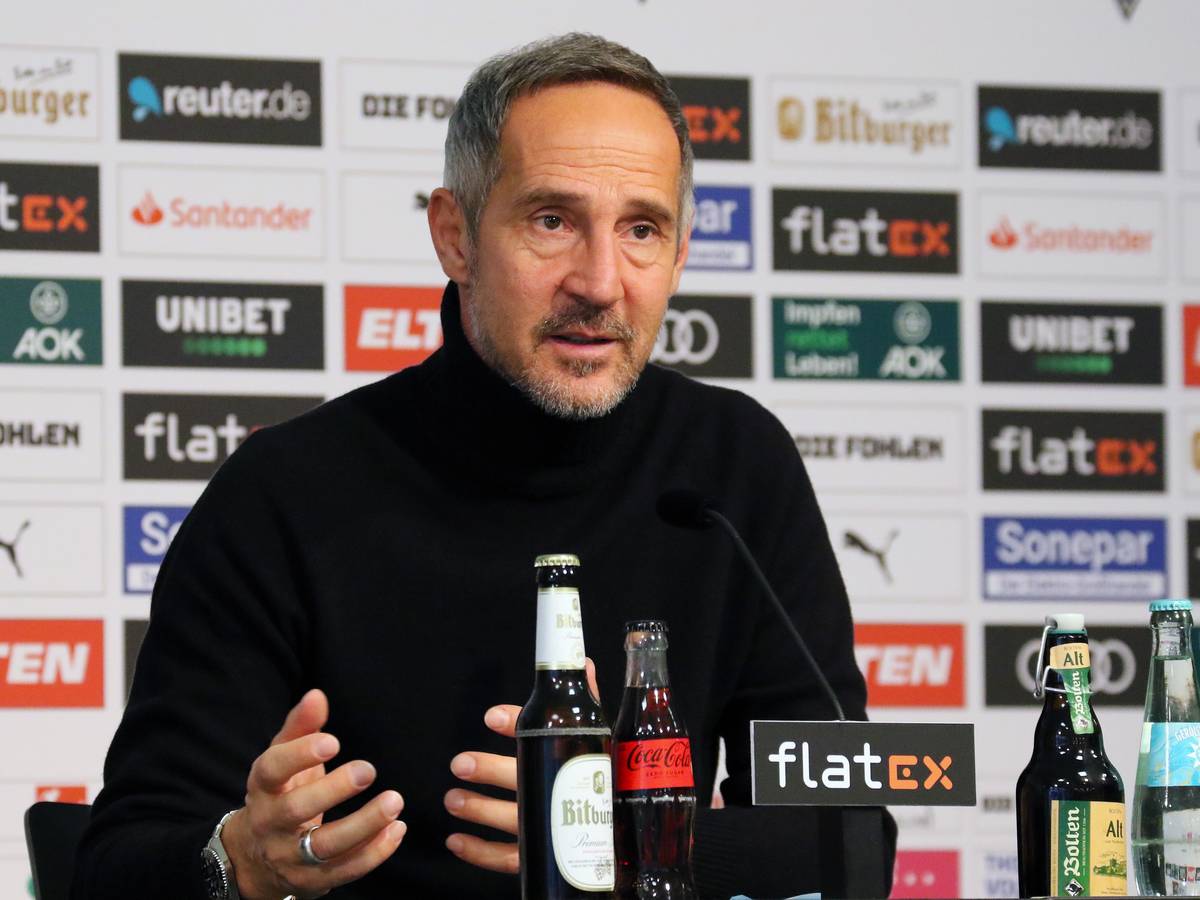 Adi Hütter, Trainer von Borussia Mönchengladbach, hier am 9. Dezember 2021 in der Pressekonferenz vor dem Duell bei RB Leipzig.