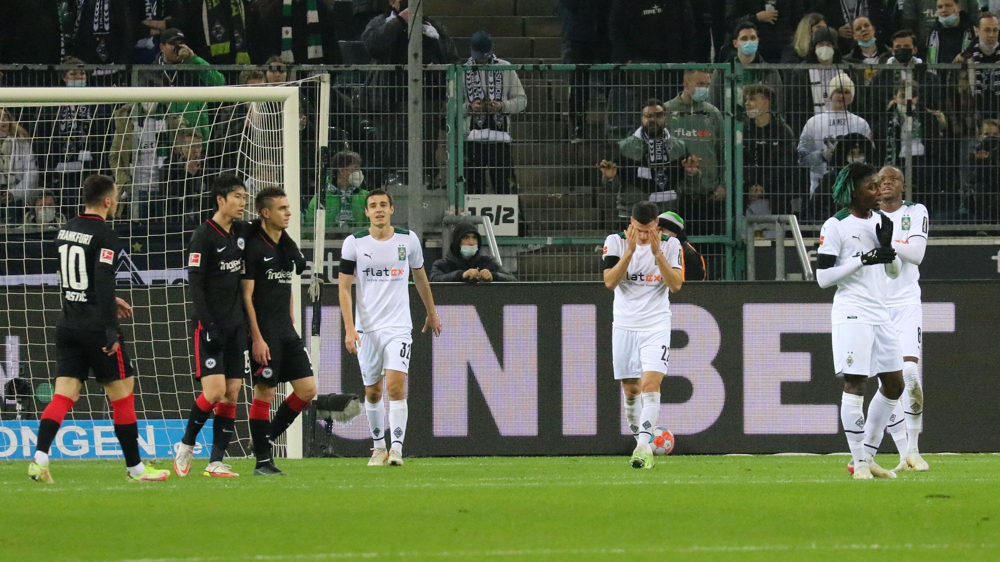 15.12.2021, Mönchengladbach, GER, Fussball, Herren, BL, Saison 2021/2022, Borussia Moenchengladbach
BL Bor. Mönchengladbach vs. Eintracht Frankfurt
