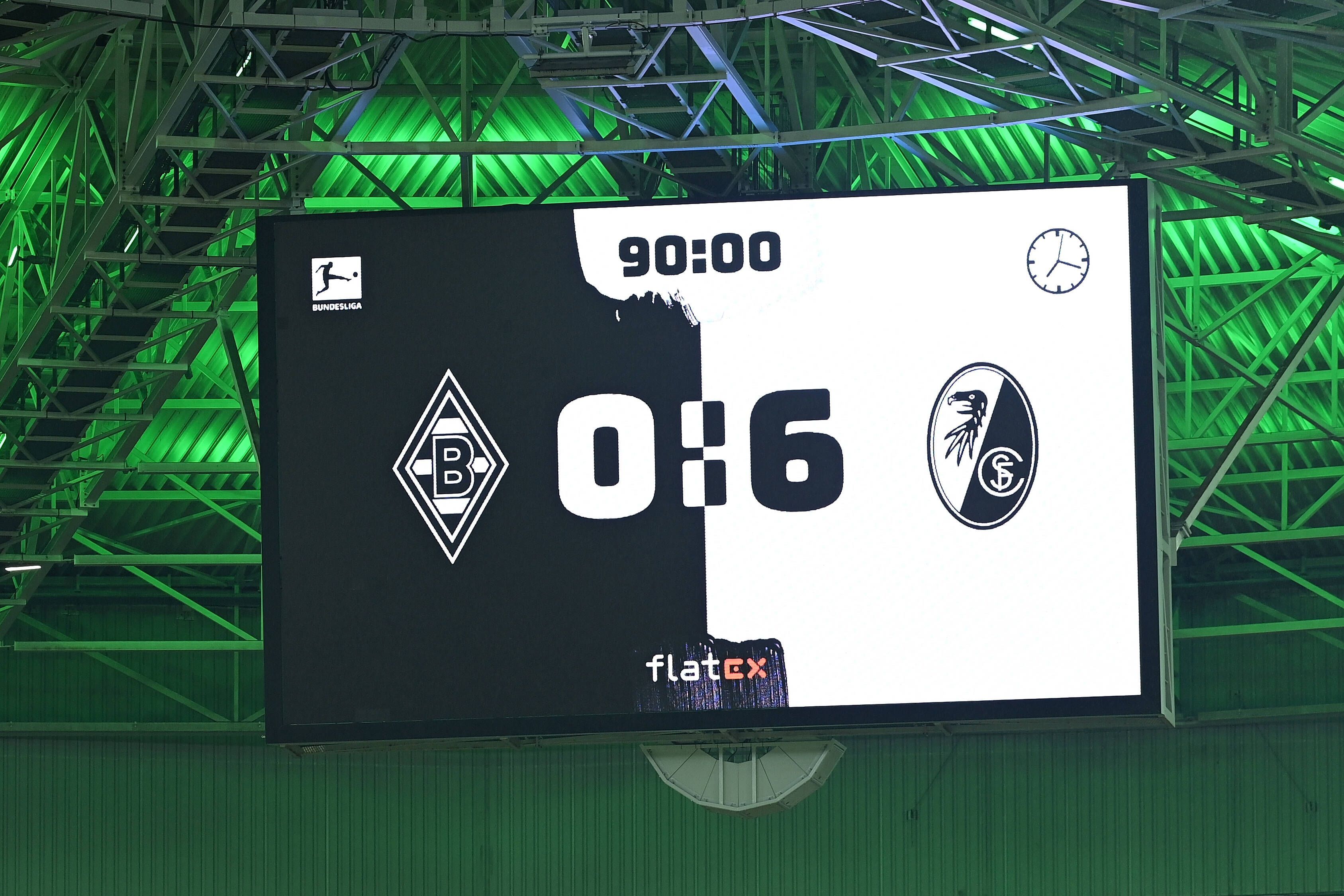 Höchste Heimniederlage im Borussia-Park! Gladbach unterliegt am 5. Dezember 2021 dem SC Freiburg in eigener Arena im Bundesliga-Duell mit 0:6.