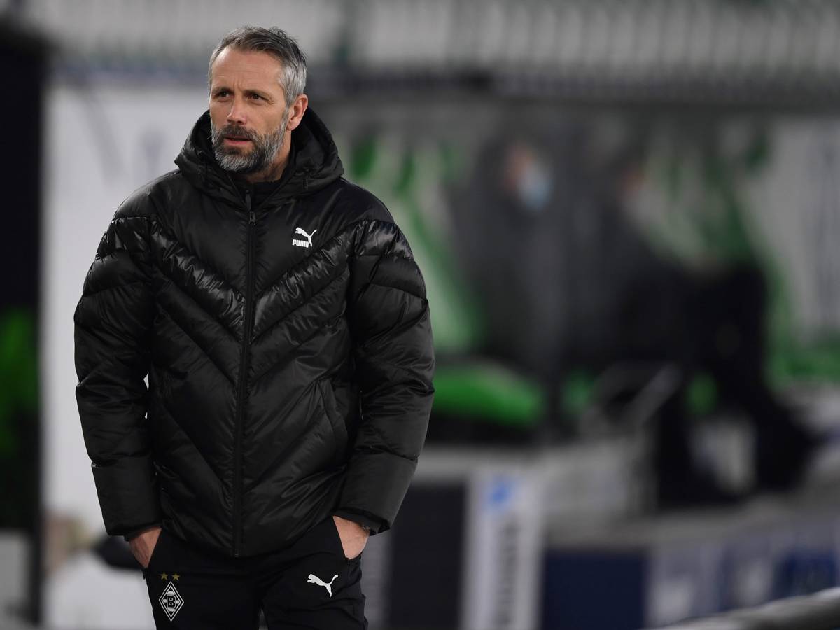 VfL-Trainer Marco beim Bundesliga-Spiel in Wolfsburg am 14. Februar 2021.