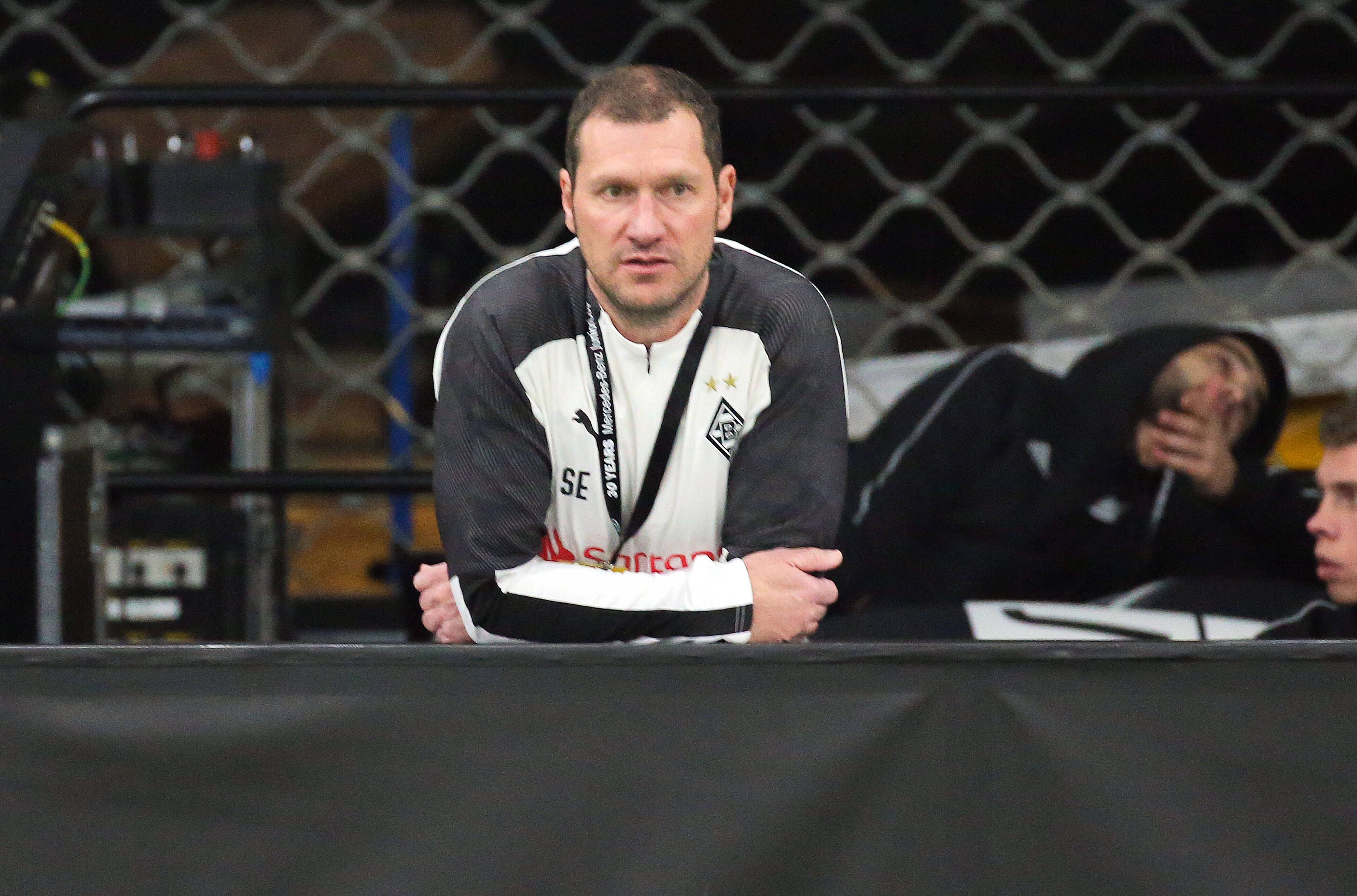 Borussias U19-Trainer Sascha Eickel am 4. Januar 2020 beim 30. Mercedes-Benz JuniorCup in Sindelfingen.