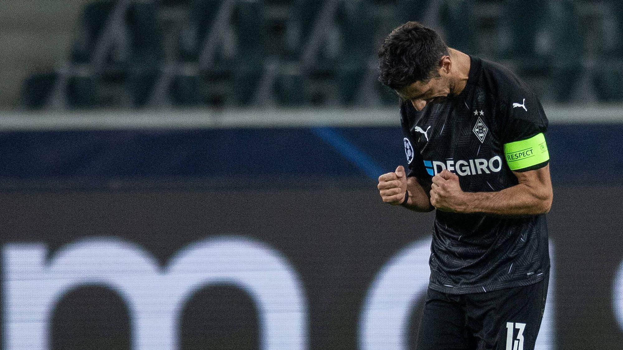 Gladbachs Lars Stindl ballt die Fäuste nach seinem Tor im Vorrundenspiel der Championsleague gegen Schachtar Donezk am 25. November 2020.