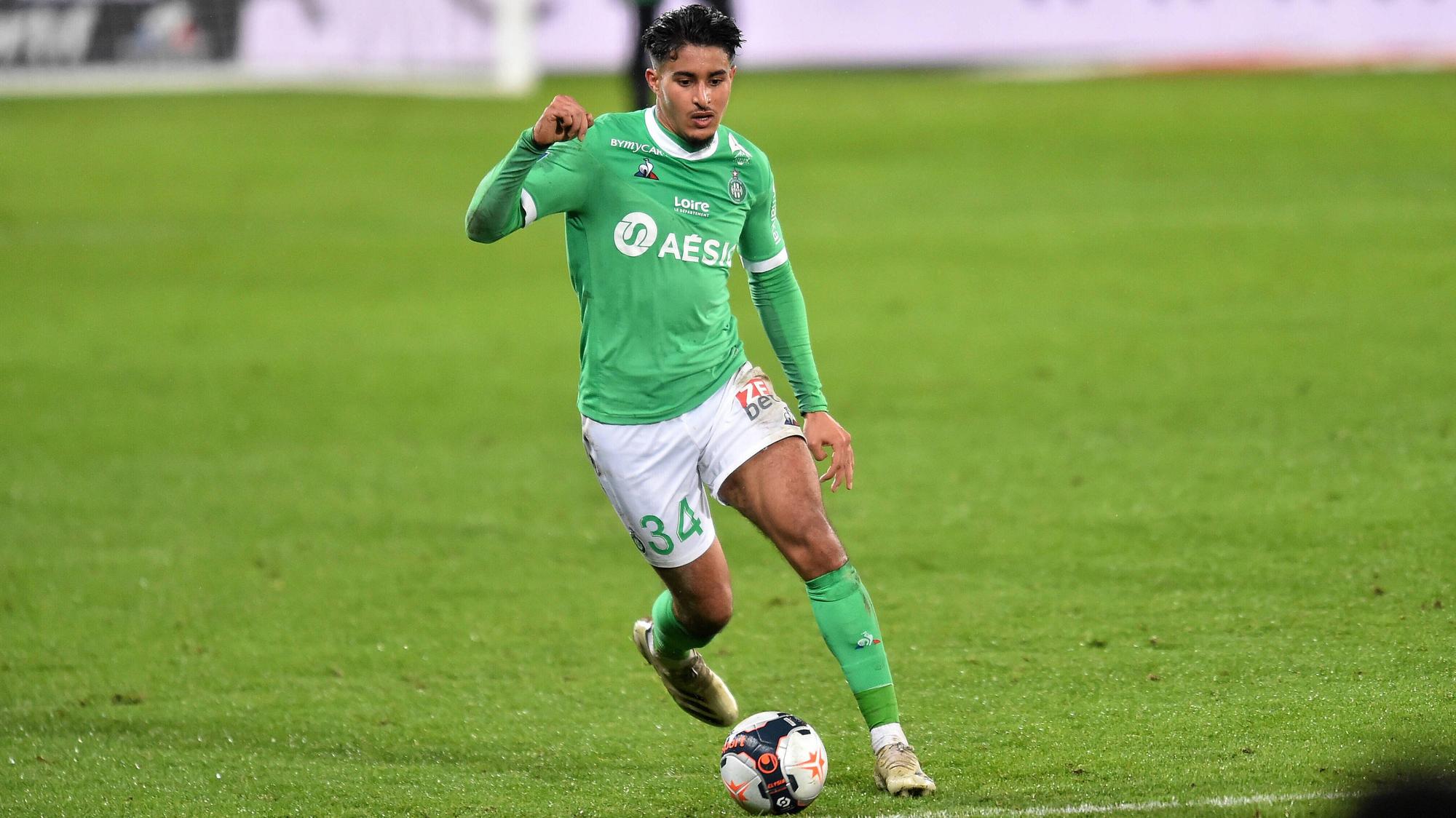 Aimen Moueffek beim Liga1-Spiel zwischen AS Saint Etienne und Olympique Lyonnais am 24. Januar 2021.