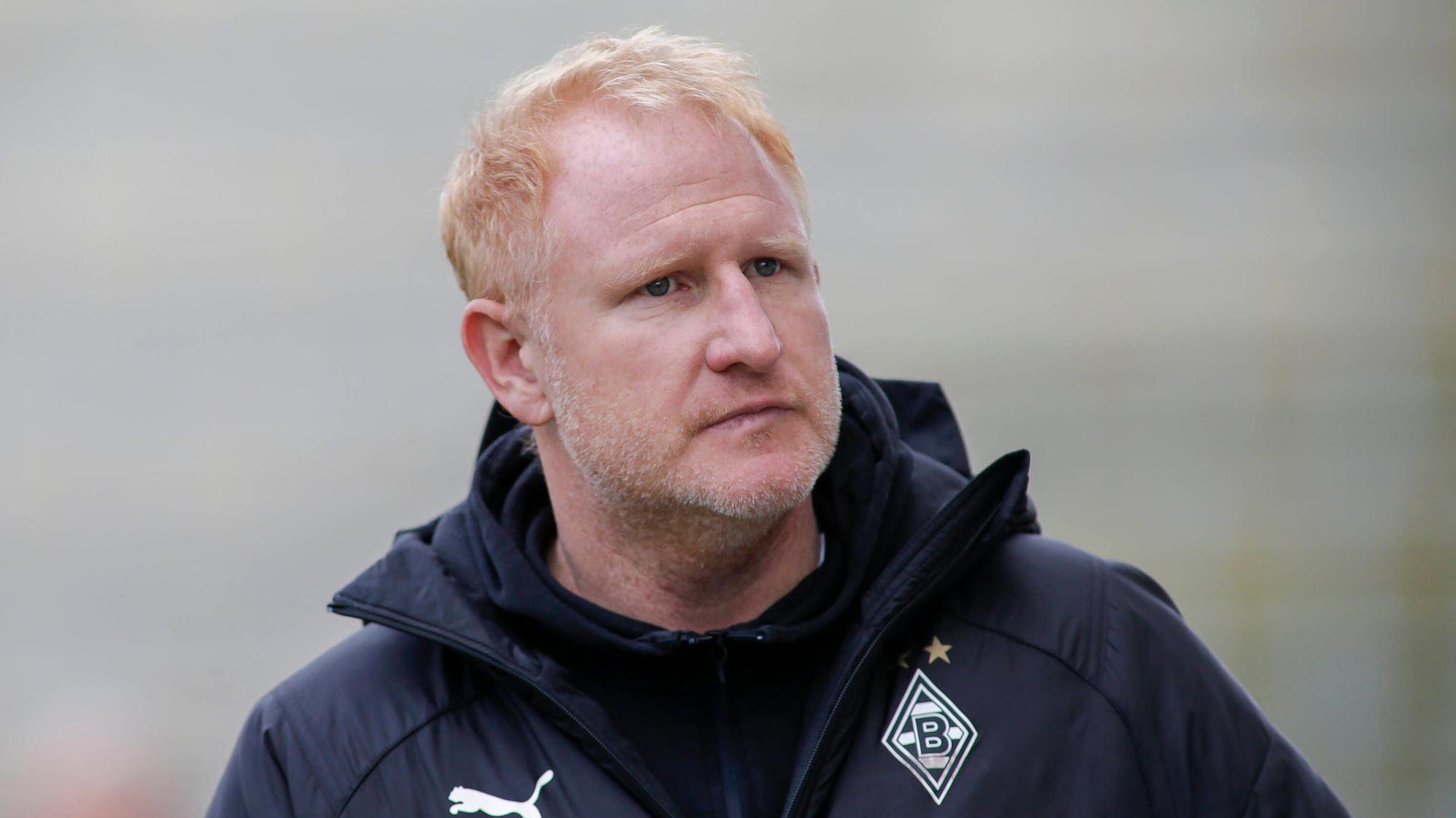 Gladbachs U23-Trainer Heiko Vogel bei einem Regionalliga-Spiel am 20. März 2021 in Essen.