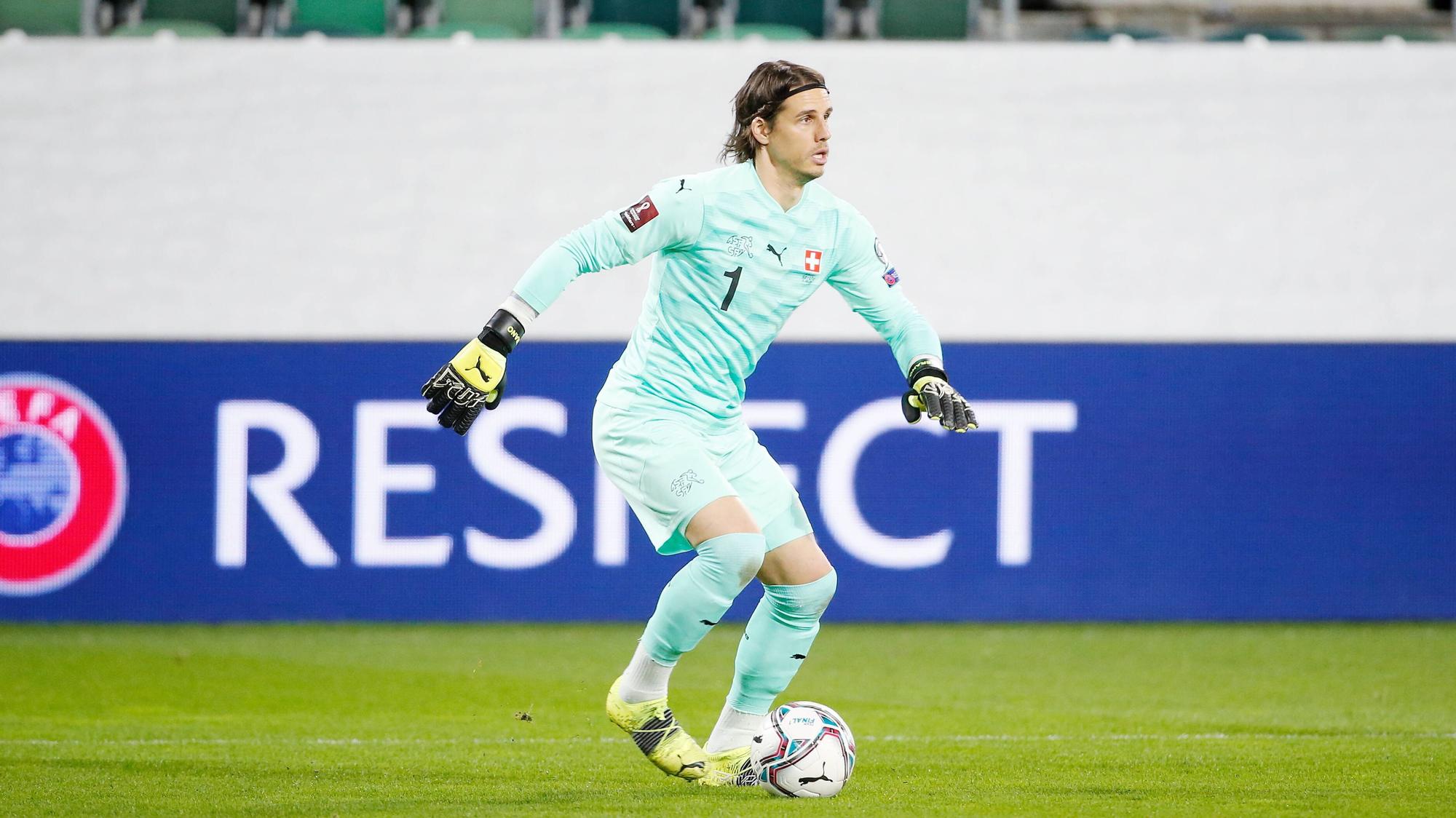 Foto Manuel Geisser 28.03.2021 Sankt Gallen : Kybunpark St.Gallen , Saison 2020/2021 Herren Fussball WM Qualifikation Schweiz - Litauen Torwart Yann Sommer Schweiz *** Photo Manuel Geisser 28 03 2021 Sankt Gallen Kybunpark St Gallen , Season 2020 2021 Men Football World Cup Qualification Switzerland Lithuania Goalkeeper Yann Sommer Switzerland PUBLICATIONxNOTxINxSUI