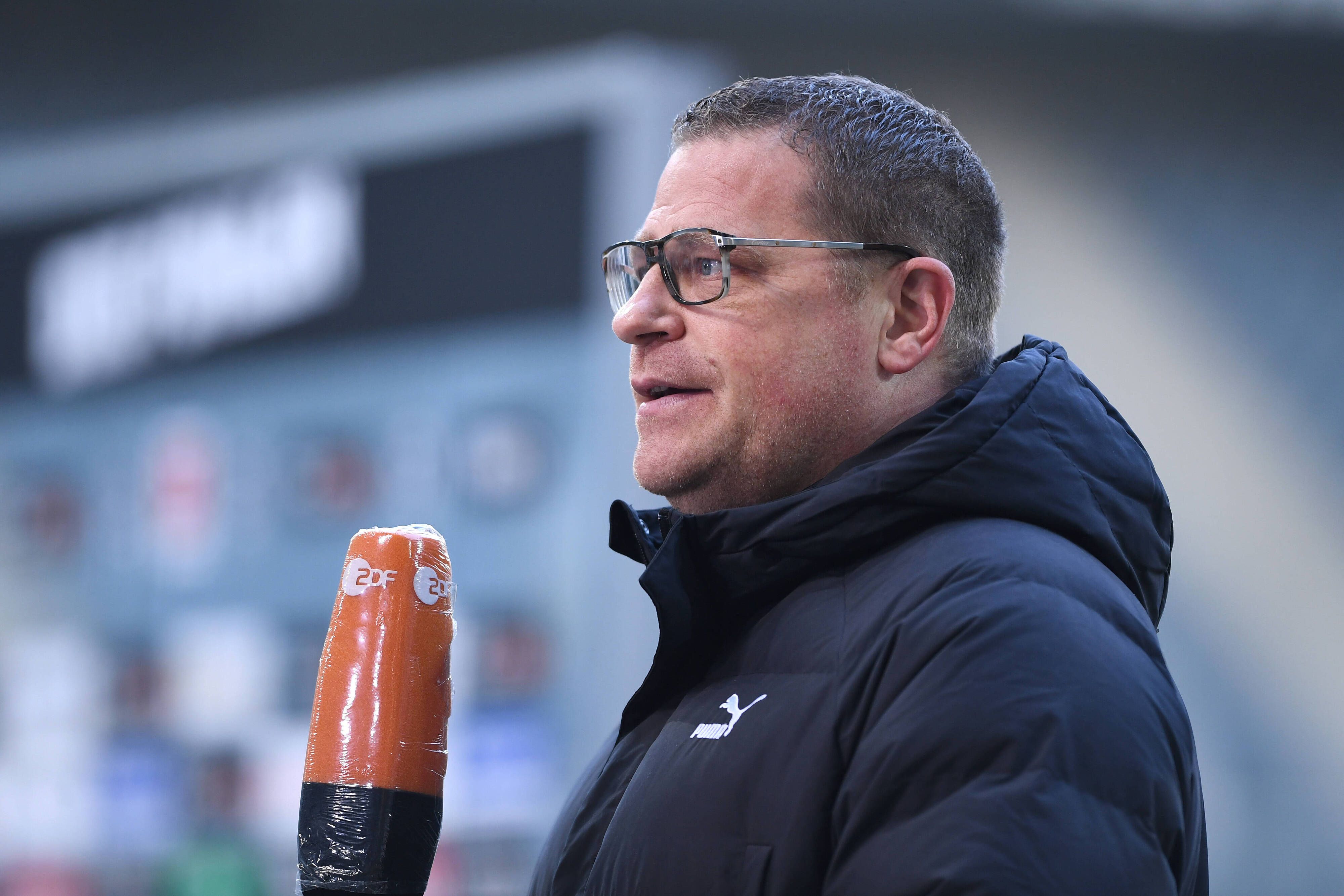 Gladbachs Manager Max Eberl im Interview beim Bundesligaspiel der Gladbacher gegen Bayer Leverkusen am 6. März 2021 im Borussia-Park.