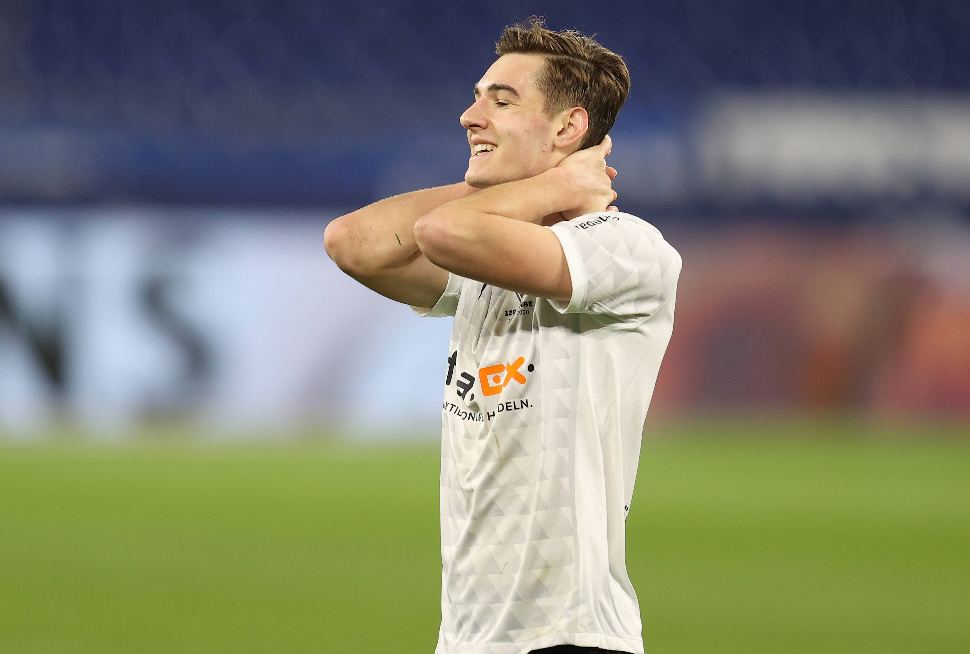 Gladbachs Florian Neuhaus im Bundesligaspiel der Gladbacher beim FC Schalke am 20. März 2021.