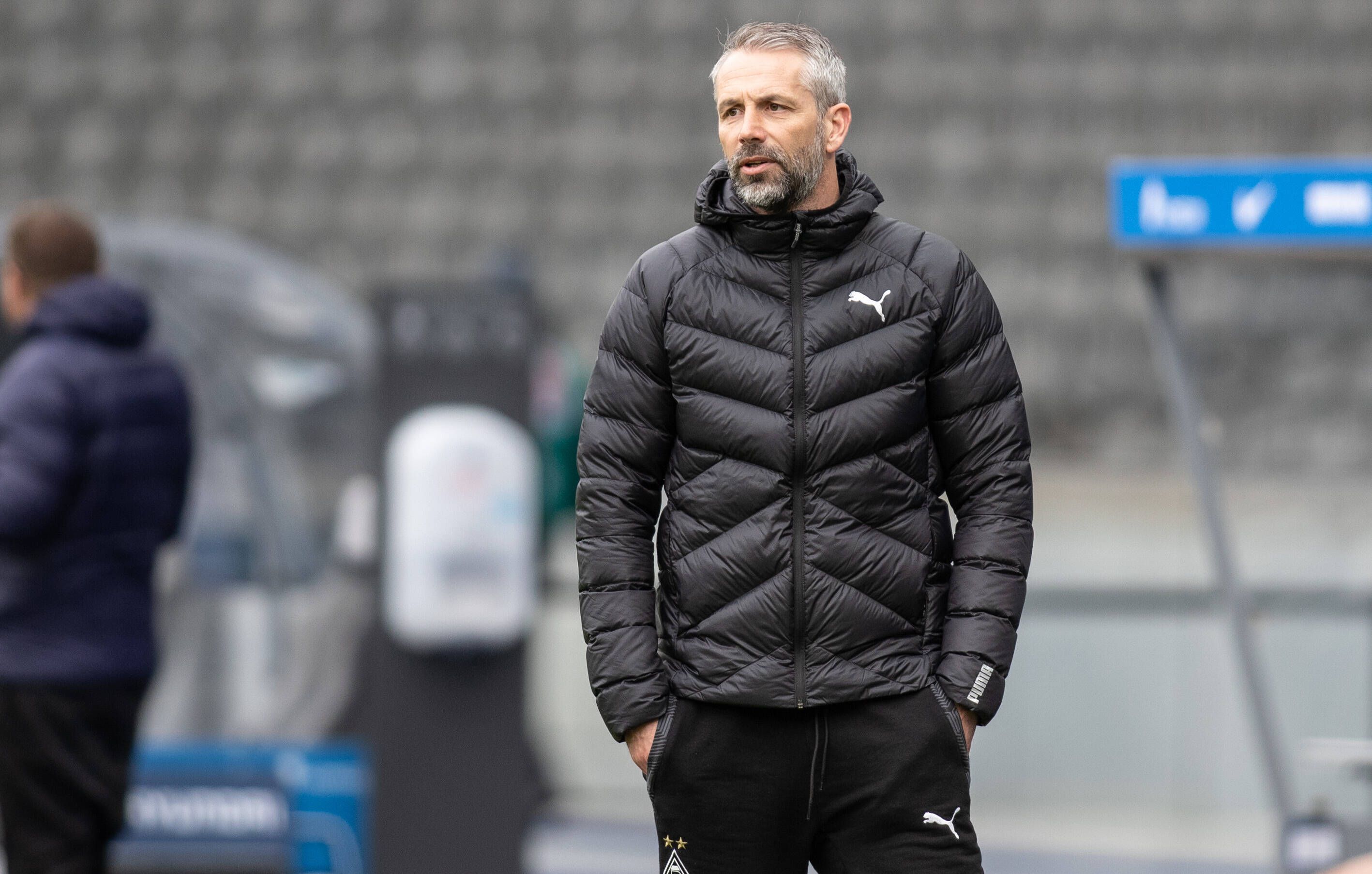 Gladbach-Trainer Marco Rose im Spiel seiner Gladbacher gegen Hertha BSC Berlin im Olympiastadion am 10. April 2021.