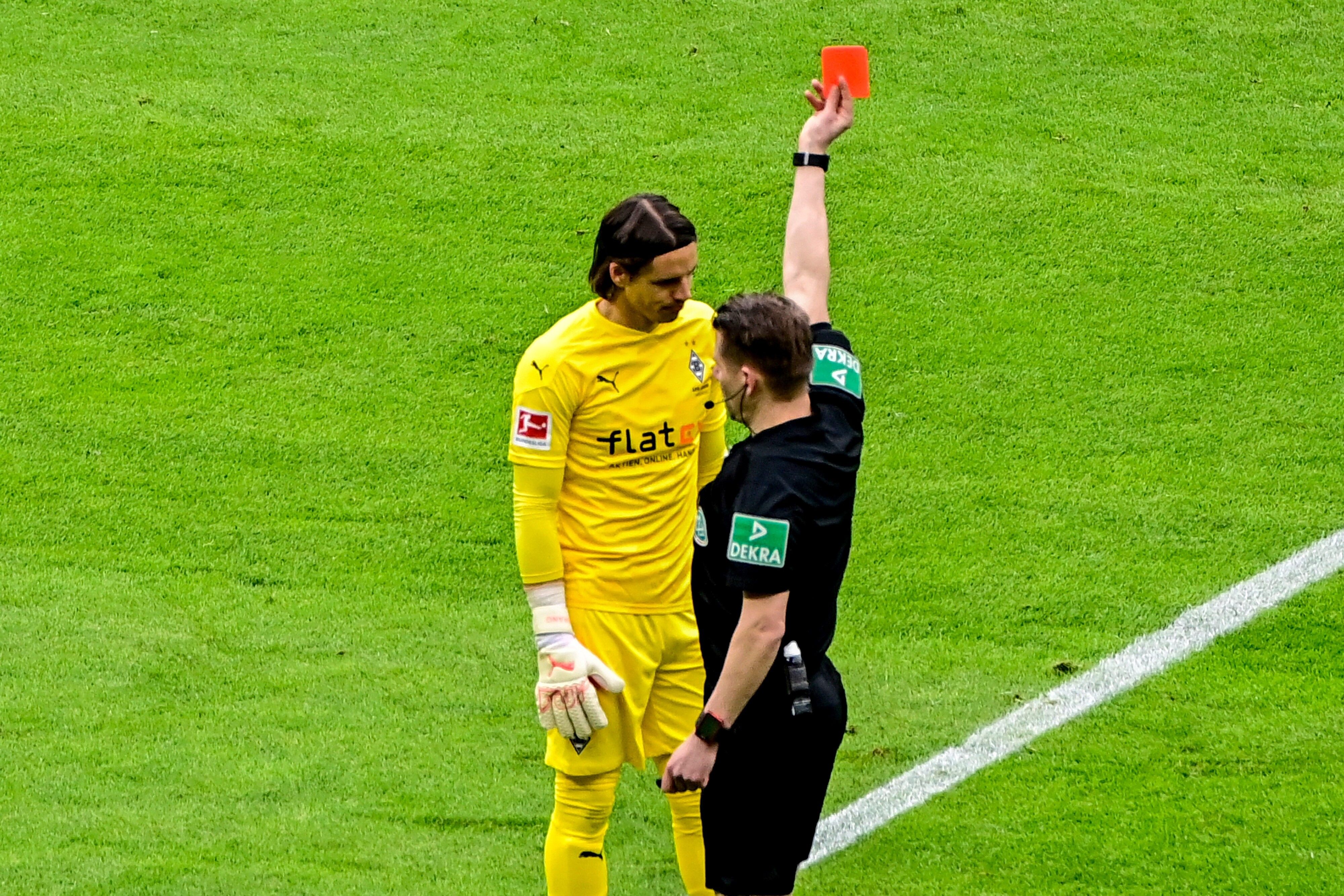 Yann Sommer sieht Rot
