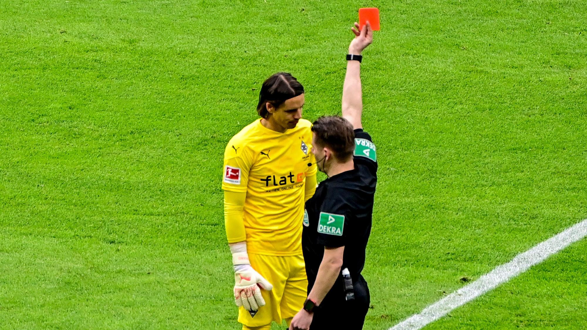 Yann Sommer sieht Rot