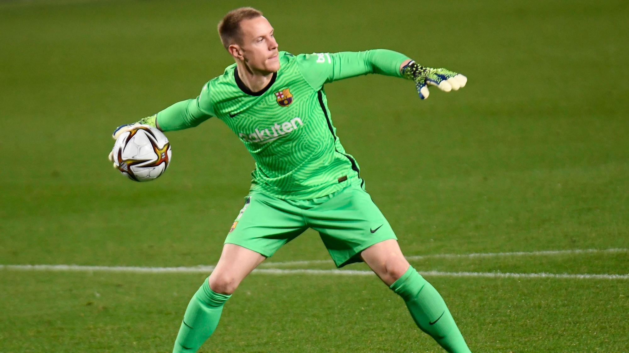 Der gebürtige Gladbacher Marc-André ter Stegen, hier zu sehen am 3. März 2021, im Trikot des FC Barcelona.