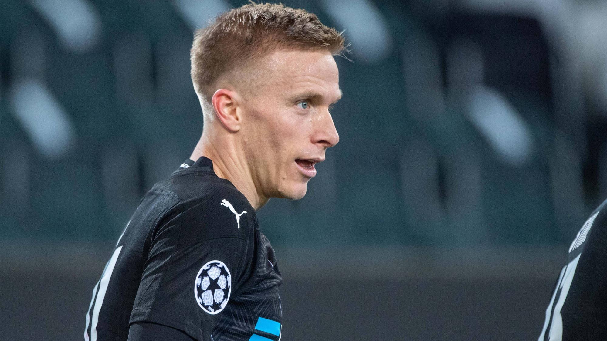 Oscar Wendt, hier bei Gladbachs Champions-League-Match gegen Schachtar Donezk am 26. November 2020, steht vor dem Bundesliga-Spiel gegen Freiburg am Samstag vor seinem 30. Pflichtspiel für Borussia. Im Sommer verlässt er die Fohlen nach zehn Jahren.