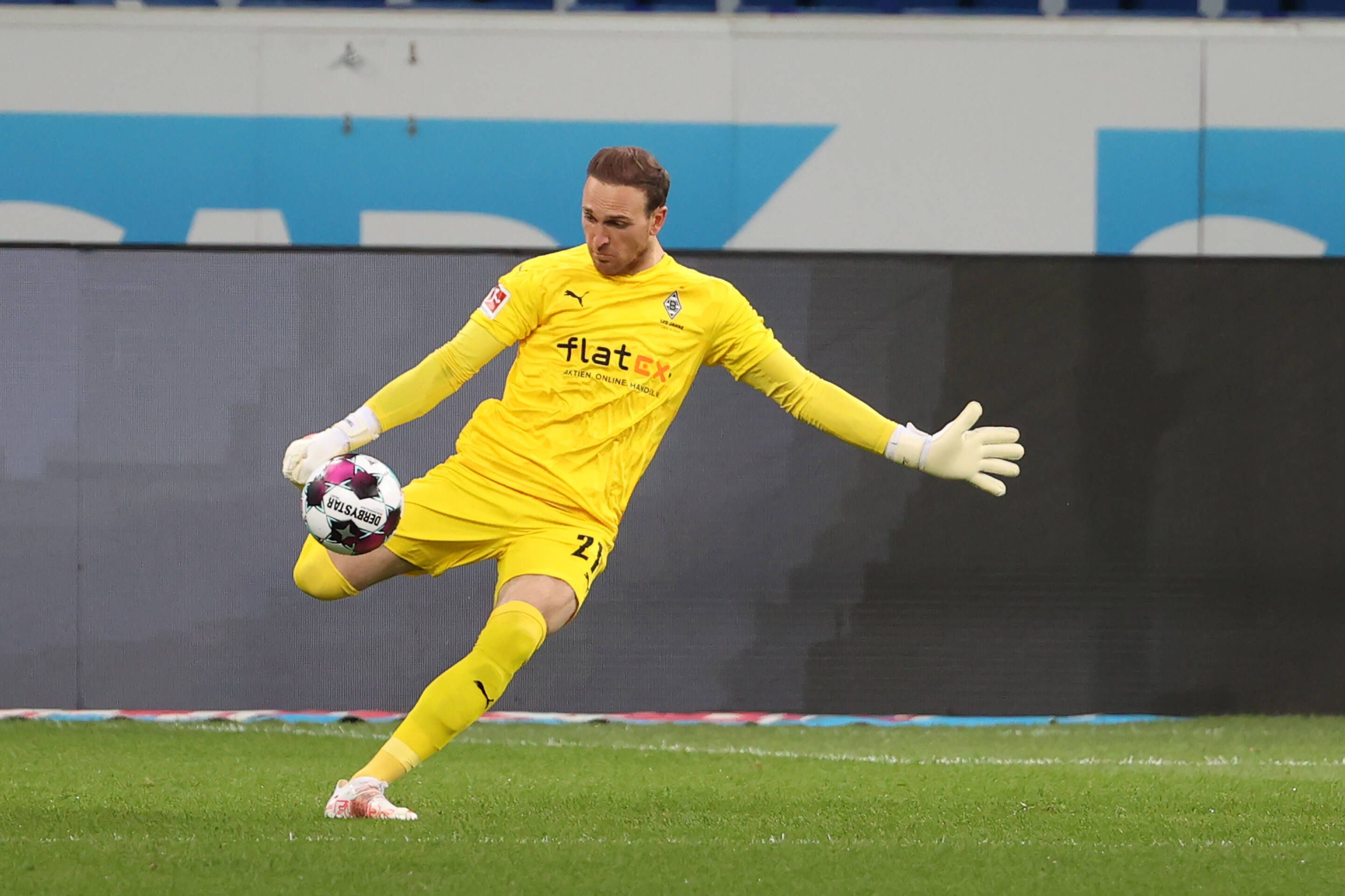 Gladbachs Schlussmann Tobias Sippel. Auf diesem Foto ist der Fußballer am 21. April 2021 zu sehen.