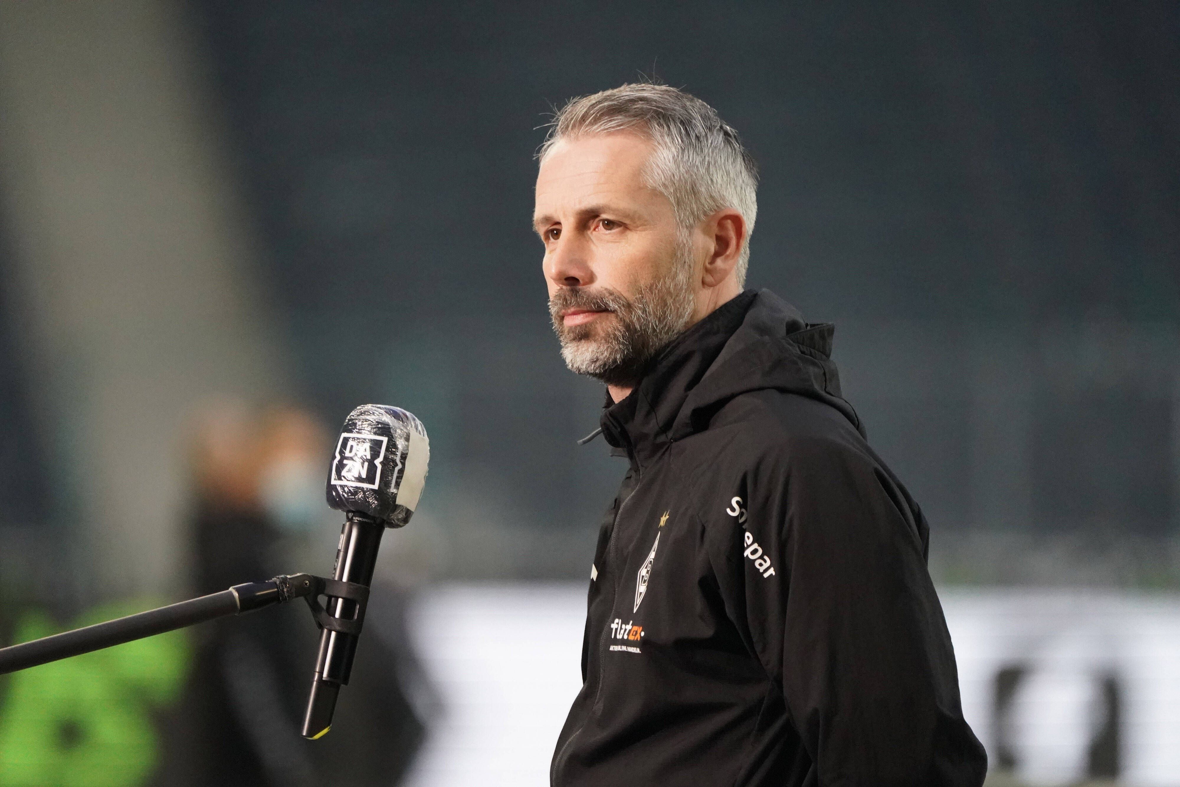 Gladbach-Trainer Marco Rose, hier beim Bundesliga-Spiel gegen den SC Freiburg am 3. April 2021, hält Hertha BSC trotz der bislang schwankenden Saison für eine starke Mannschaft.