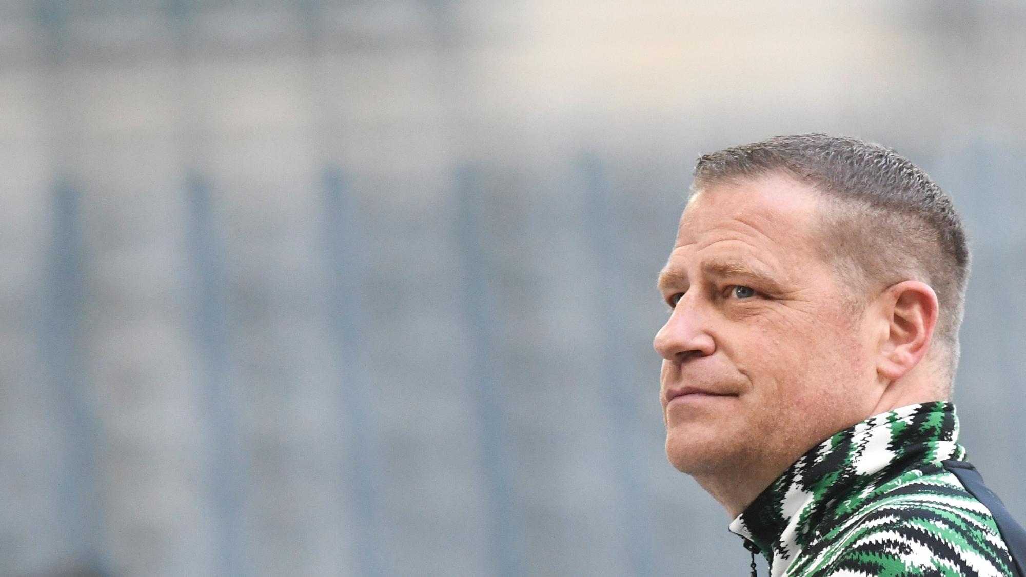 Fußball: Bundesliga, Borussia Mönchengladbach - Arminia Bielefeld, 31. Spieltag im Borussia-Park. Mönchengladbachs Mönchengladbachs Sportdirektor Max Eberl beim Interview vor dem Spiel. (zu dpa «Gladbachs Eberl: Kellers Nazi-Vergleich passt ins Bild des DFB») +++ dpa-Bildfunk +++