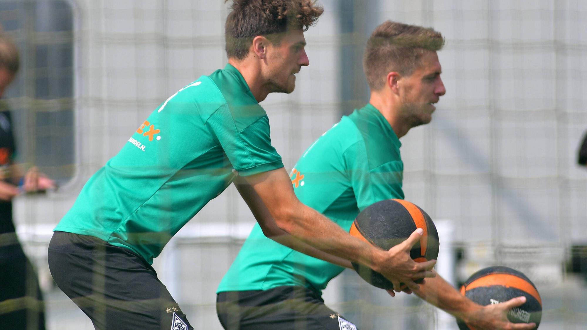 Jonas Hofmann (l.) und Patrick Herrmann (r.), hier am 18. August 2020, duellieren sich im zehnten Duell der Serie „Flaco vs. Hoffi“.