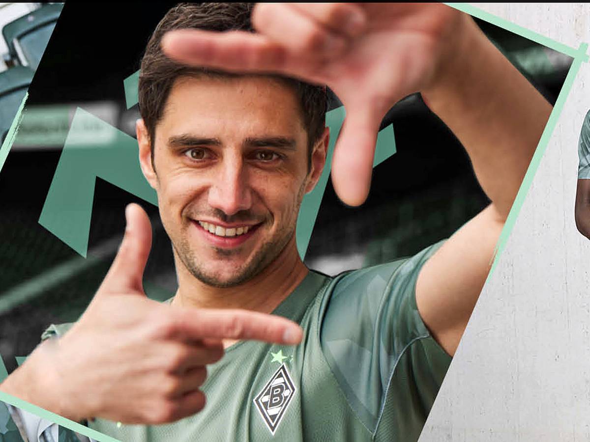 Lars Stindl (links) und Marcus Thuram (rechts) zeigen sich im neuen Auswärtstrikot der Gladbacher Borussia.