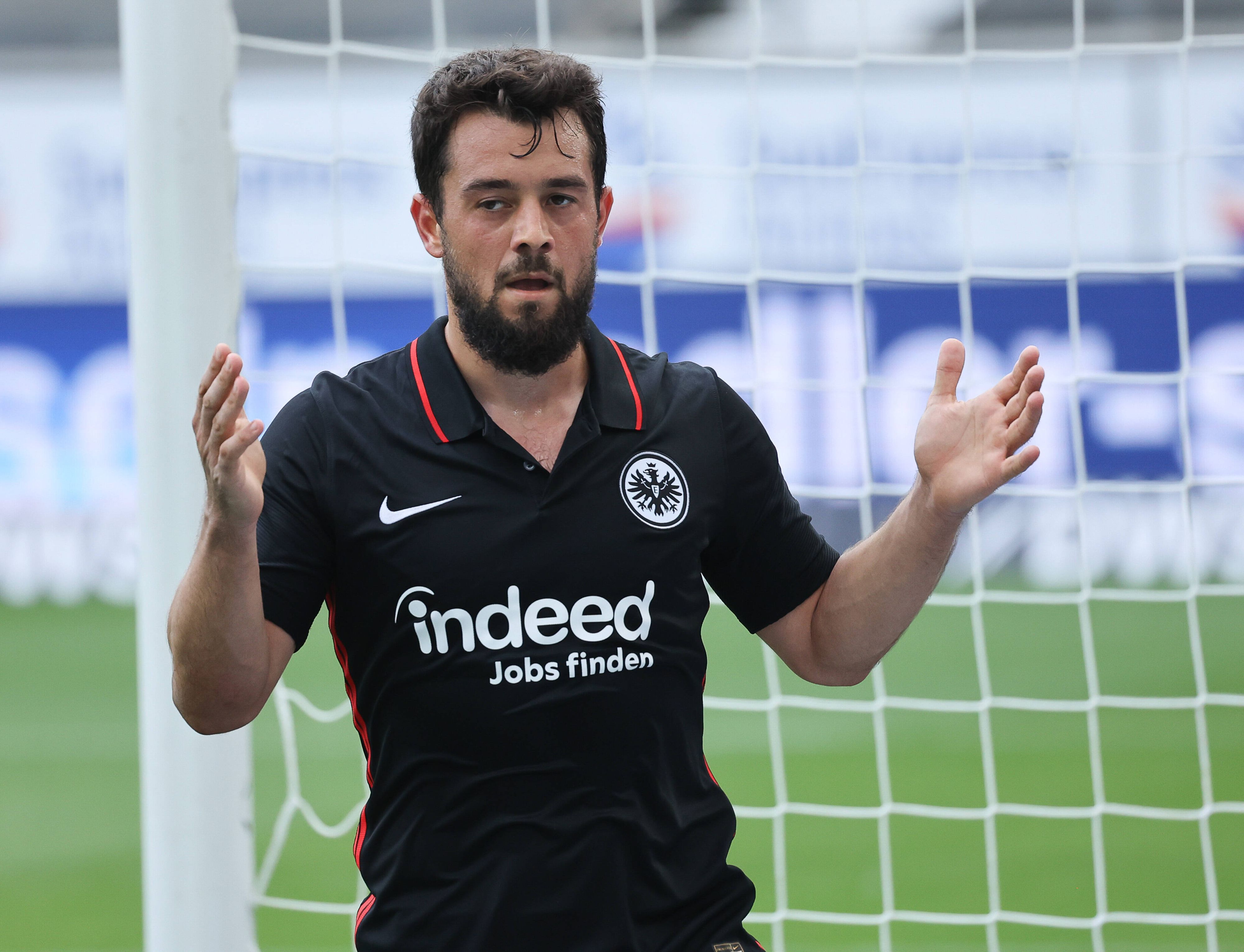 Amin Younes bei einem Testspiel zwischen Eintracht Frankfurt und Racing Club Strassburg am 24.07.2021.