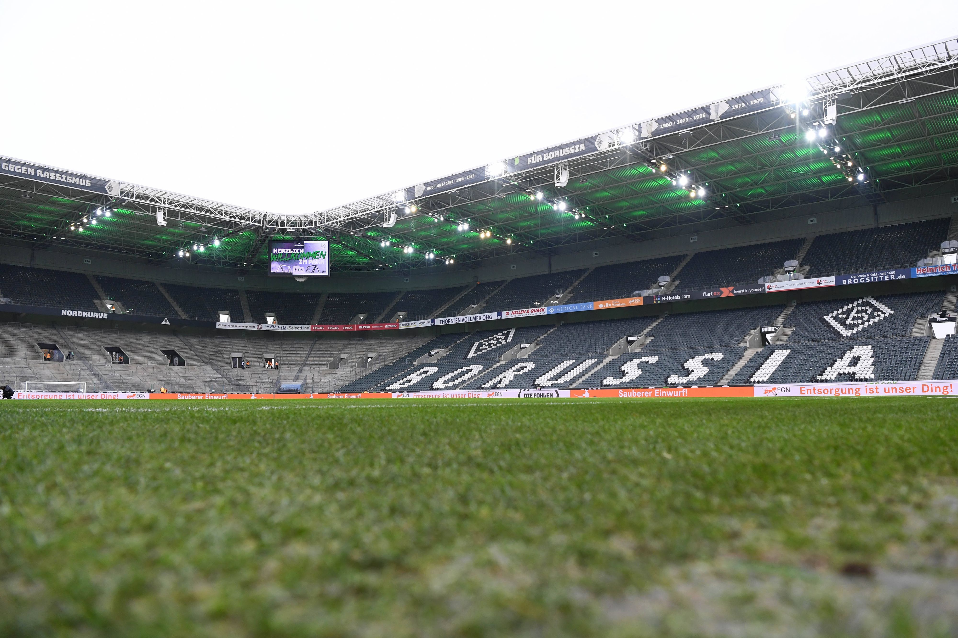 Fußball 1. Bundesliga 12. Spieltag Borussia Mönchengladbach - SpVgg Greuther Fürth am 20.11.2021 im Borussia-Park in Mönchengladbach Innenansicht / Innenaufnahme / Panorama / Innen Leer / Leeres Stadion / Tribüne DFL