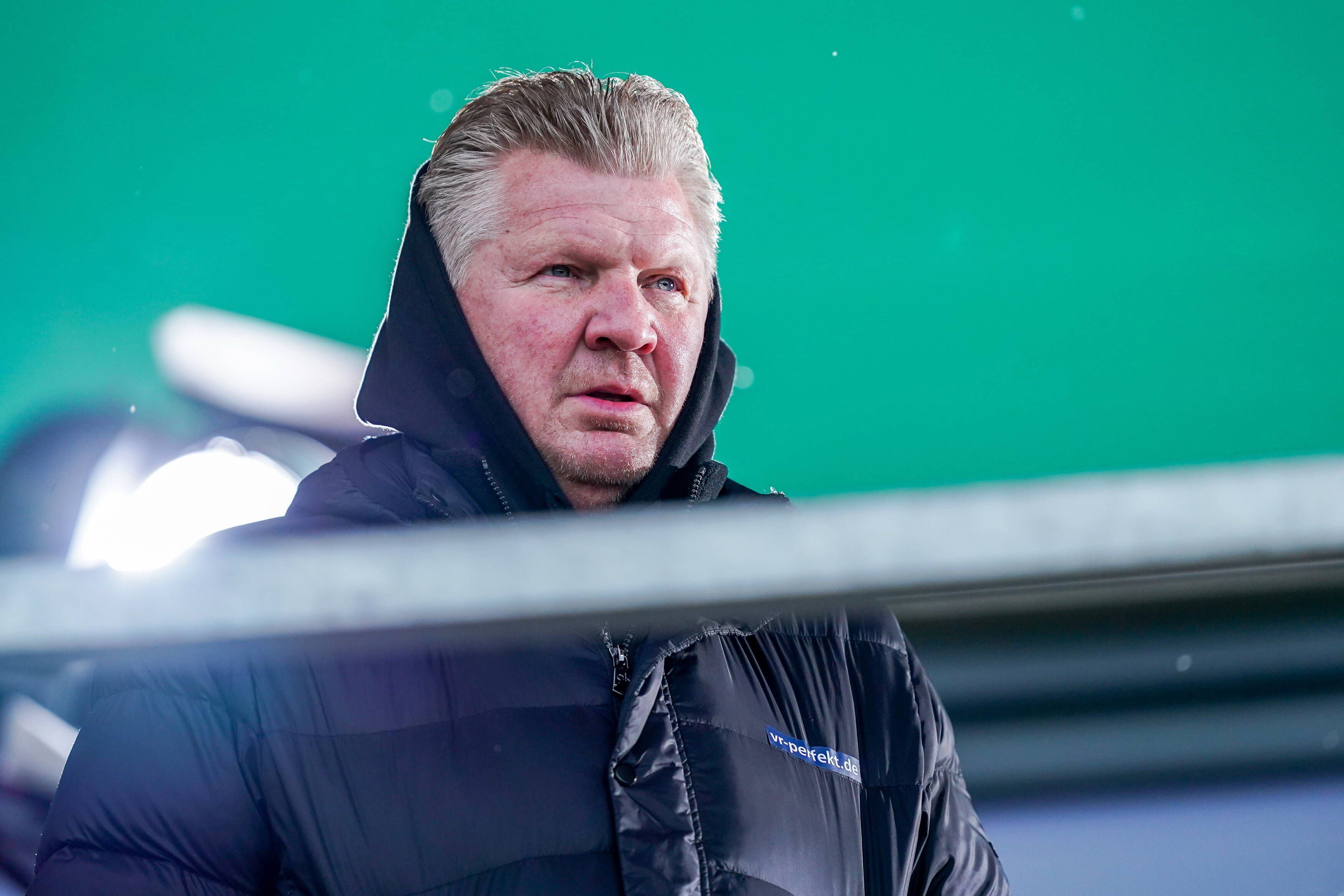 Stefan Effenberg im Stadion von Jahn Regensburg