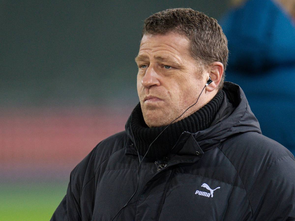Max Eberl, ehemaliger Sportdirektor von Borussia Mönchengladbach. Auf diesem Foto ist der 48-Jährige am 15. Januar 2022 im Borussia-Park zu sehen. Eberl schaut mürrisch nach vorne.