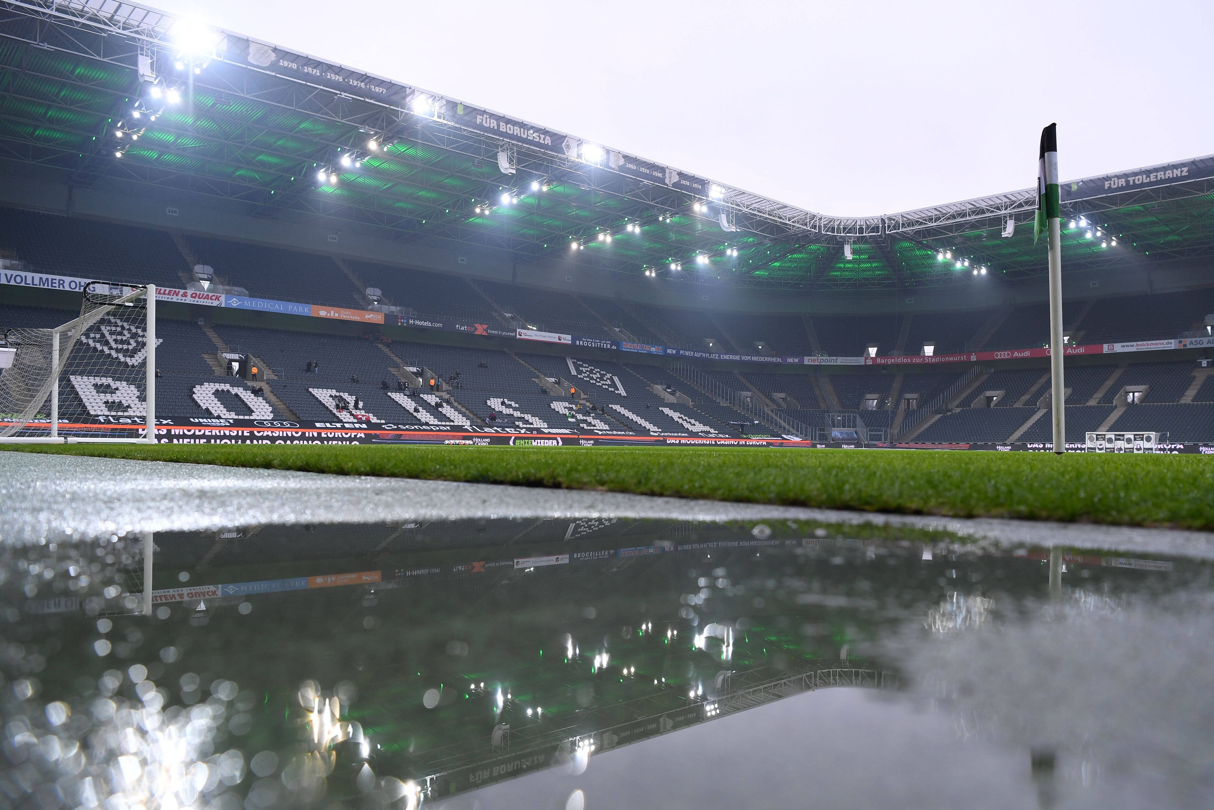 Blick auf den Platz im Borussia-Park am 22. Januar 2022 vor dem Bundesliga-Spiel zwischen Borussia Mönchengladbach und Union Berlin.