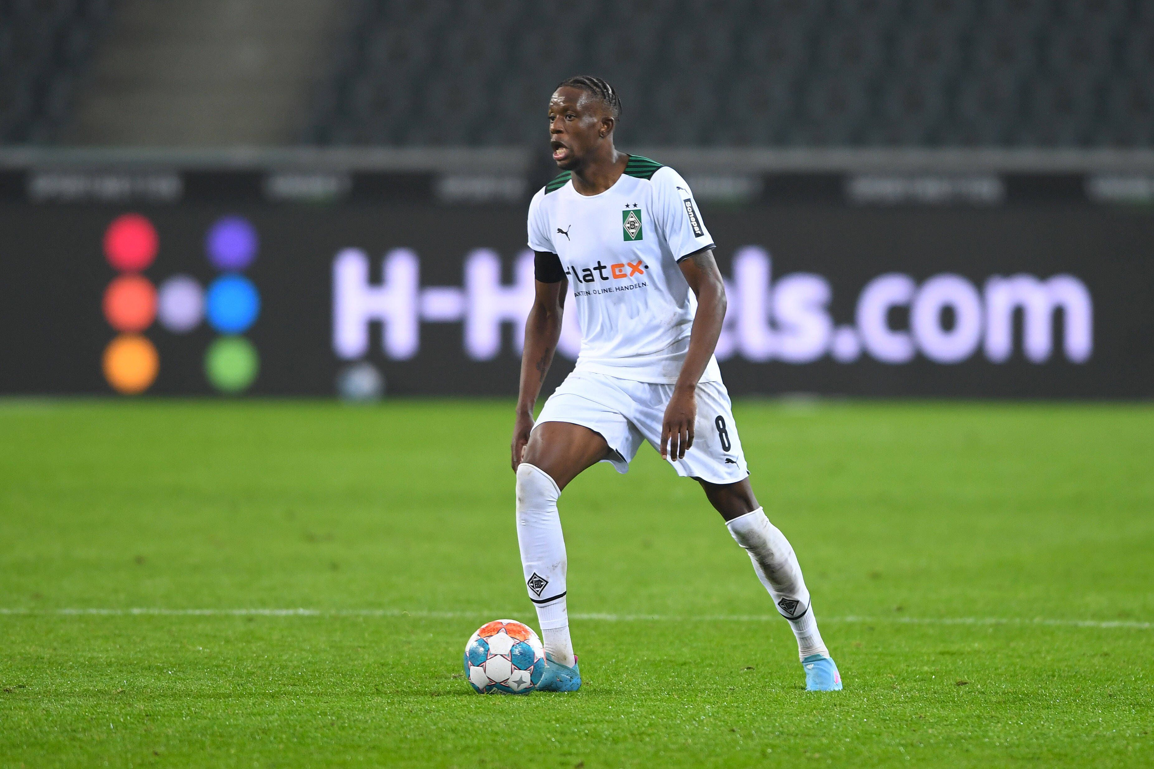 Mittelfeldspieler Denis Zakaria von Borussia Mönchengladbach soll vor einem Winterwechsel zu Juventus Turin stehen.
