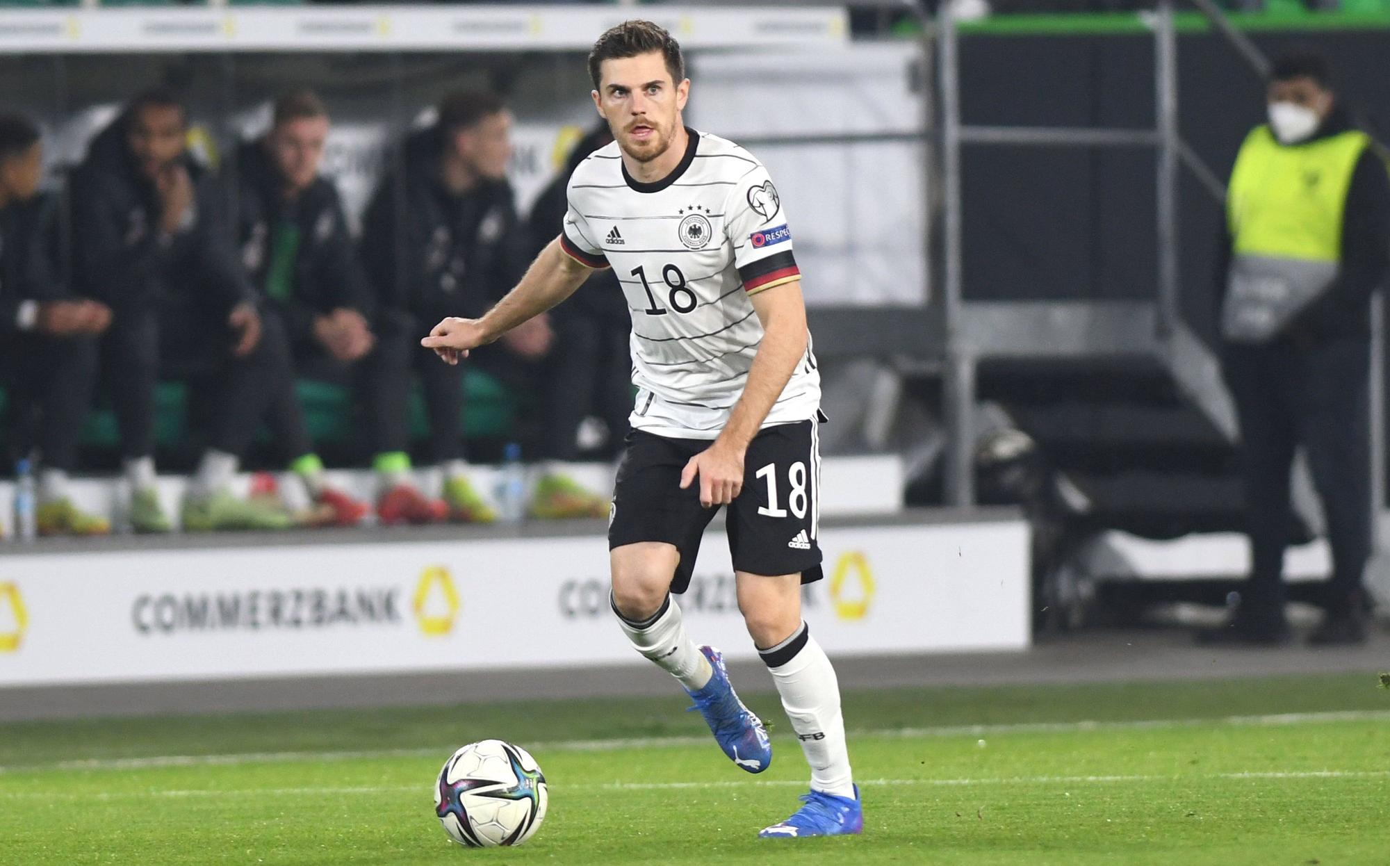 Gladbach-Profi Jonas Hofmann. Auf diesem Foto ist der Offensivallrounder im Trikot der deutschen Nationalmannschaft während des WM-Qualifikationsspiels gegen Liechtenstein am 11. November 2021 in Wolfsburg zu sehen.