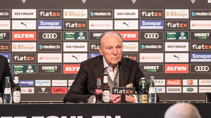 Rolf Königs, Präsident von Borussia Mönchengladbach, wurde nach dem Abschied von Sportdirektor Max Eberl für seine Aussagen auf der Pressekonferenz am Freitag (28. Januar 2022) kritisiert.